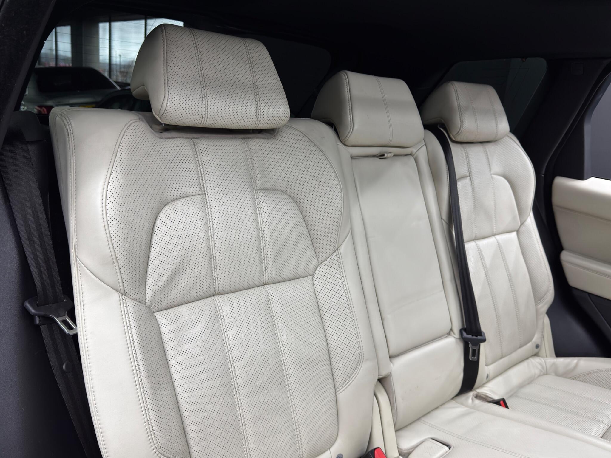 Land Rover RANGE ROVER SPORT - Image 15