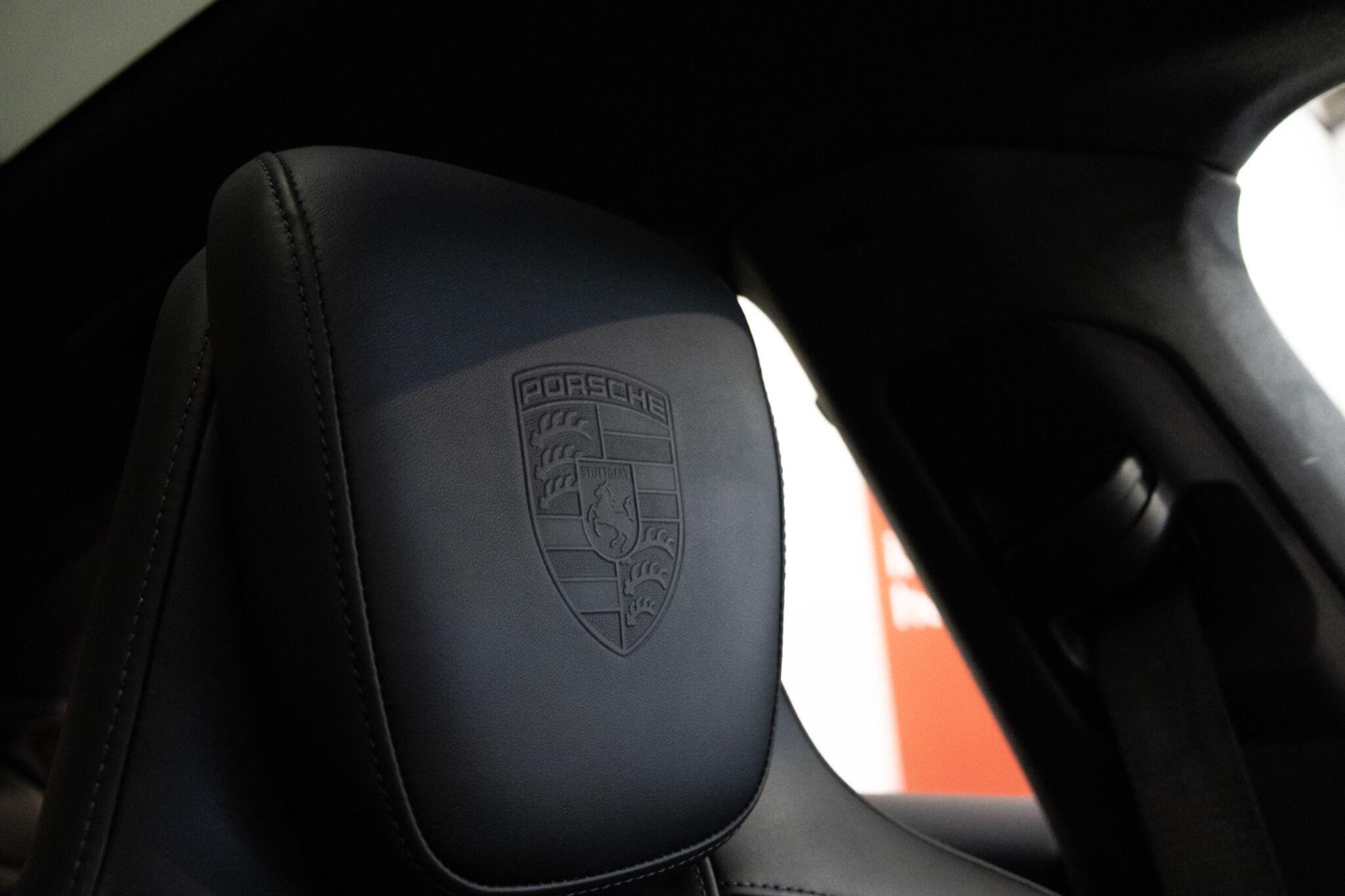 Porsche Taycan - Image 52