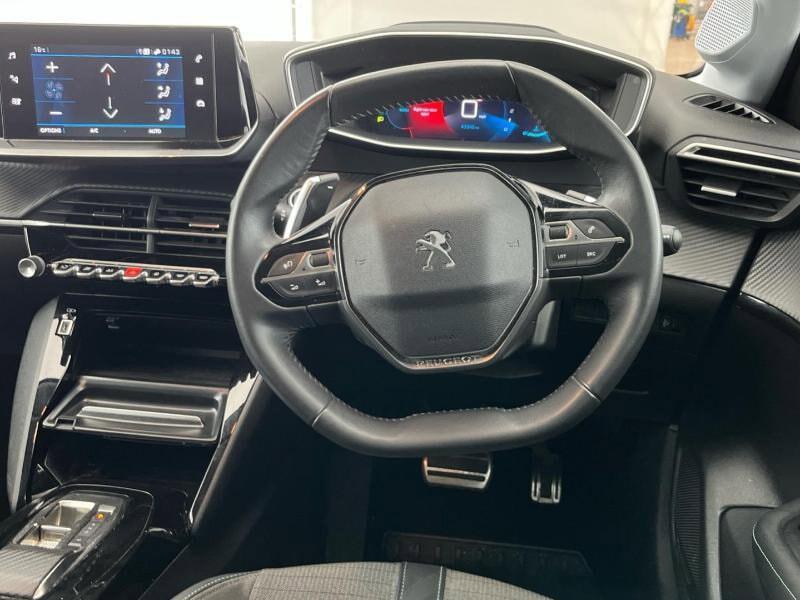 Peugeot 208 - Image 6