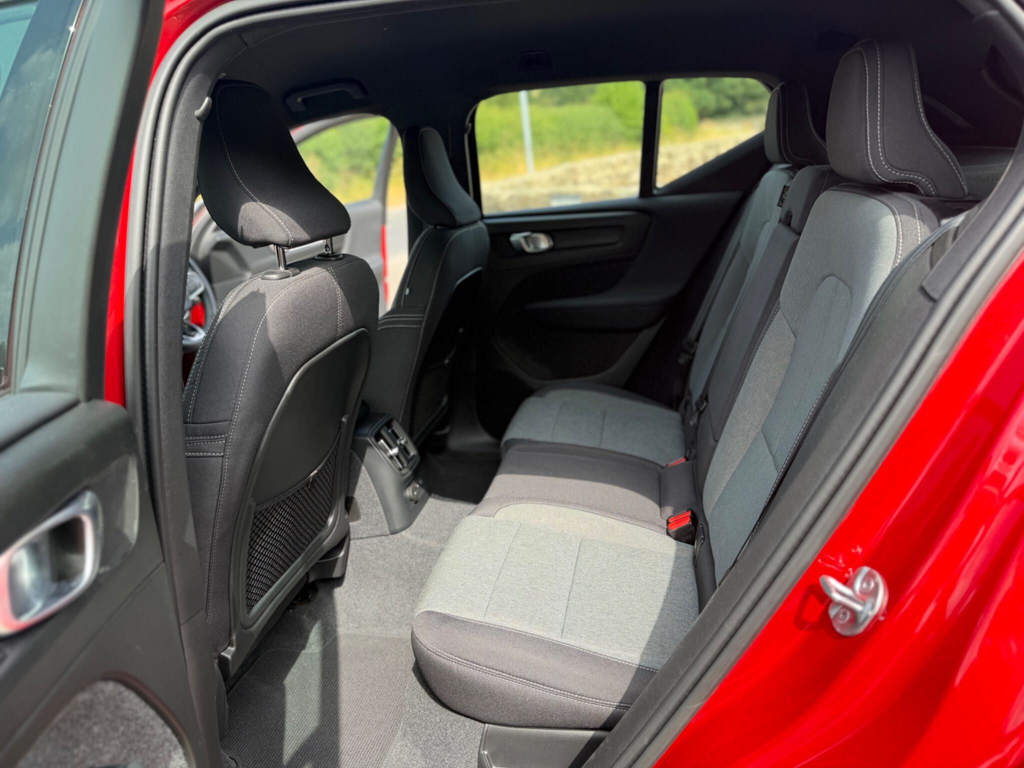 Volvo XC40 - Image 15