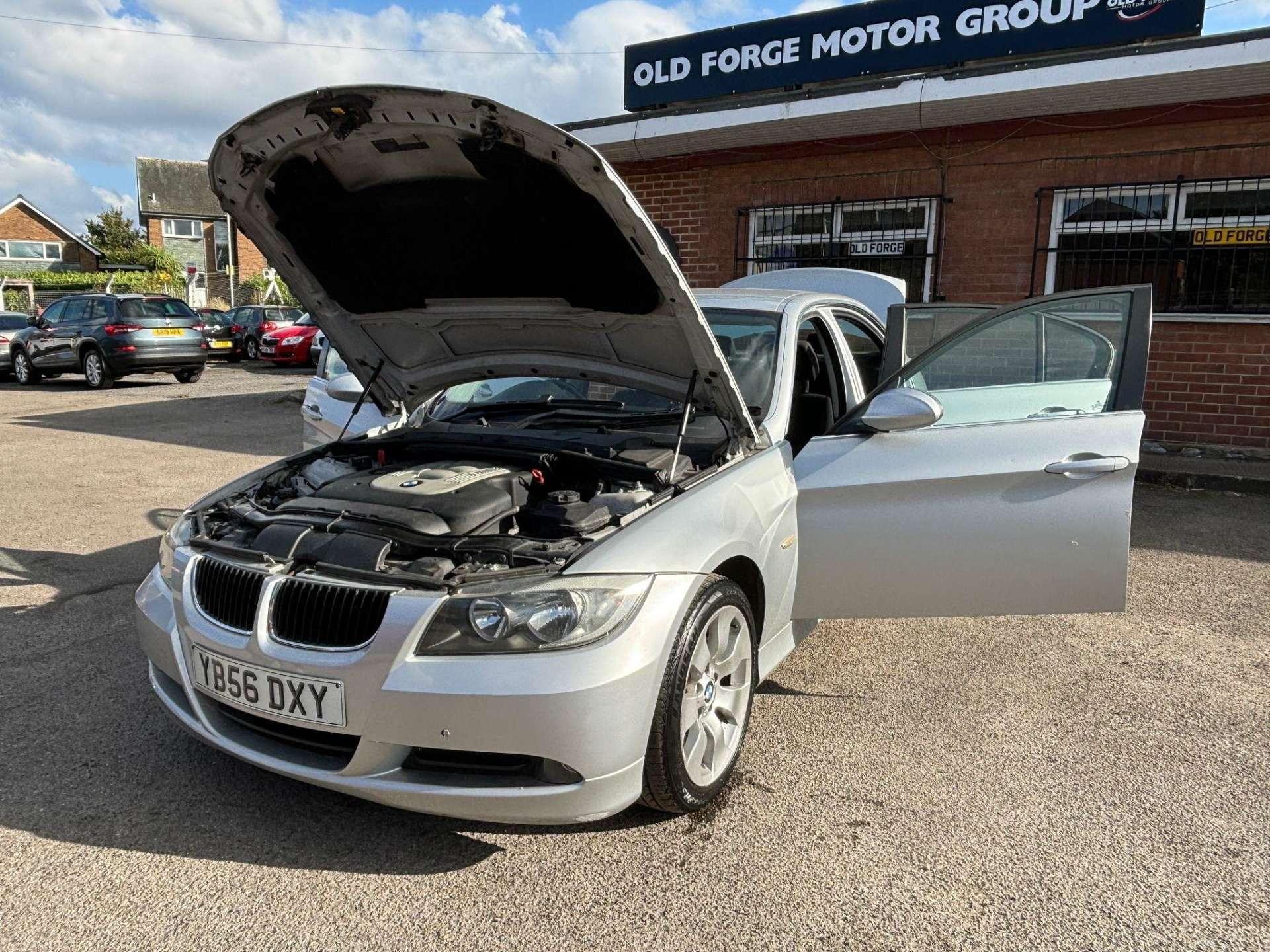 BMW 3 Series - Image 13