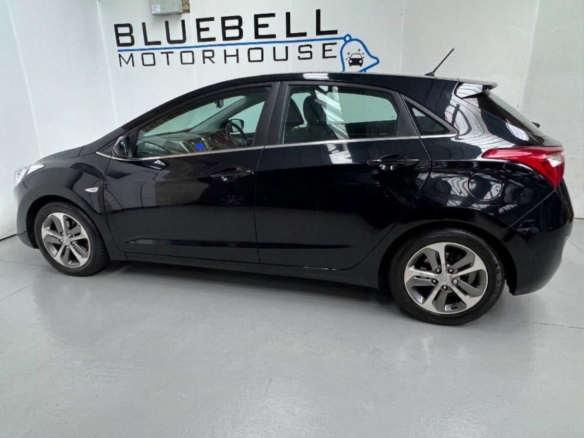 Hyundai i30 - Image 7