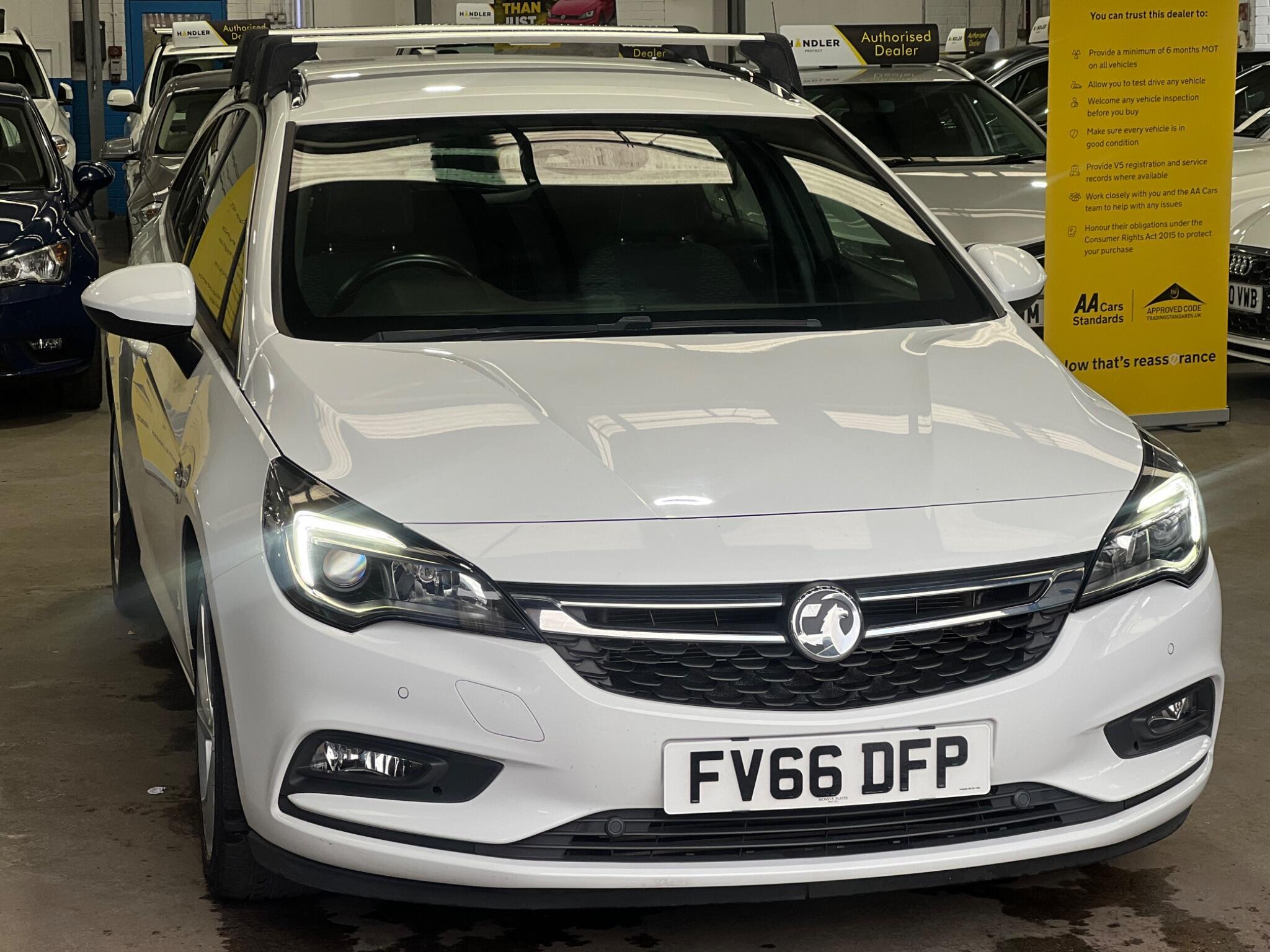 Vauxhall Astra - Image 2