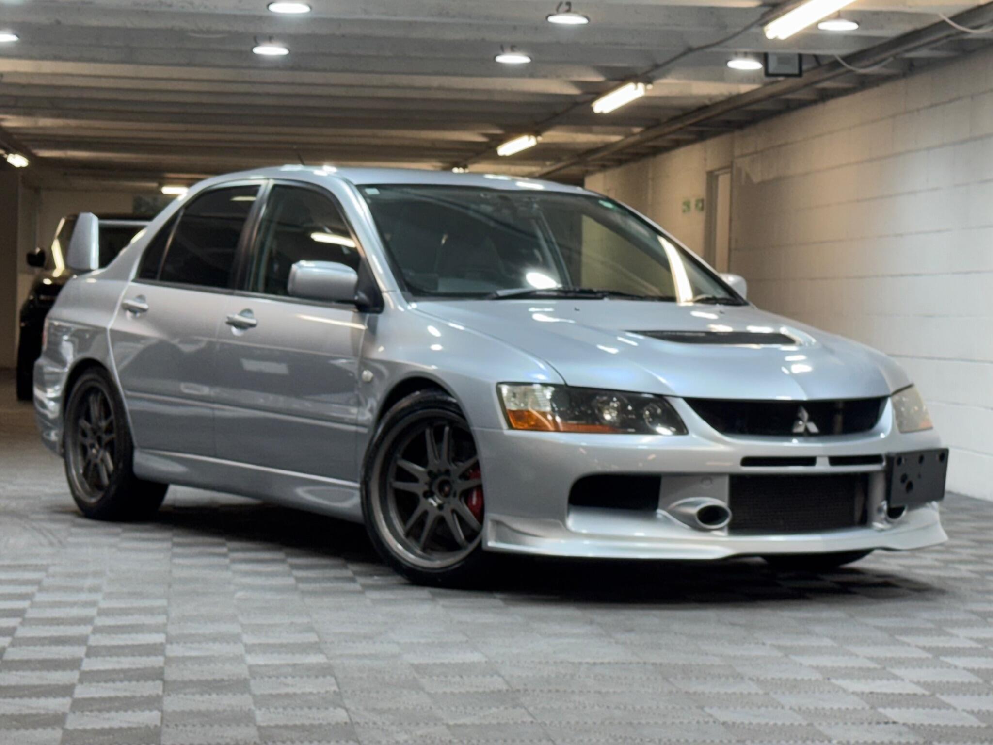 Mitsubishi Lancer - Image 16