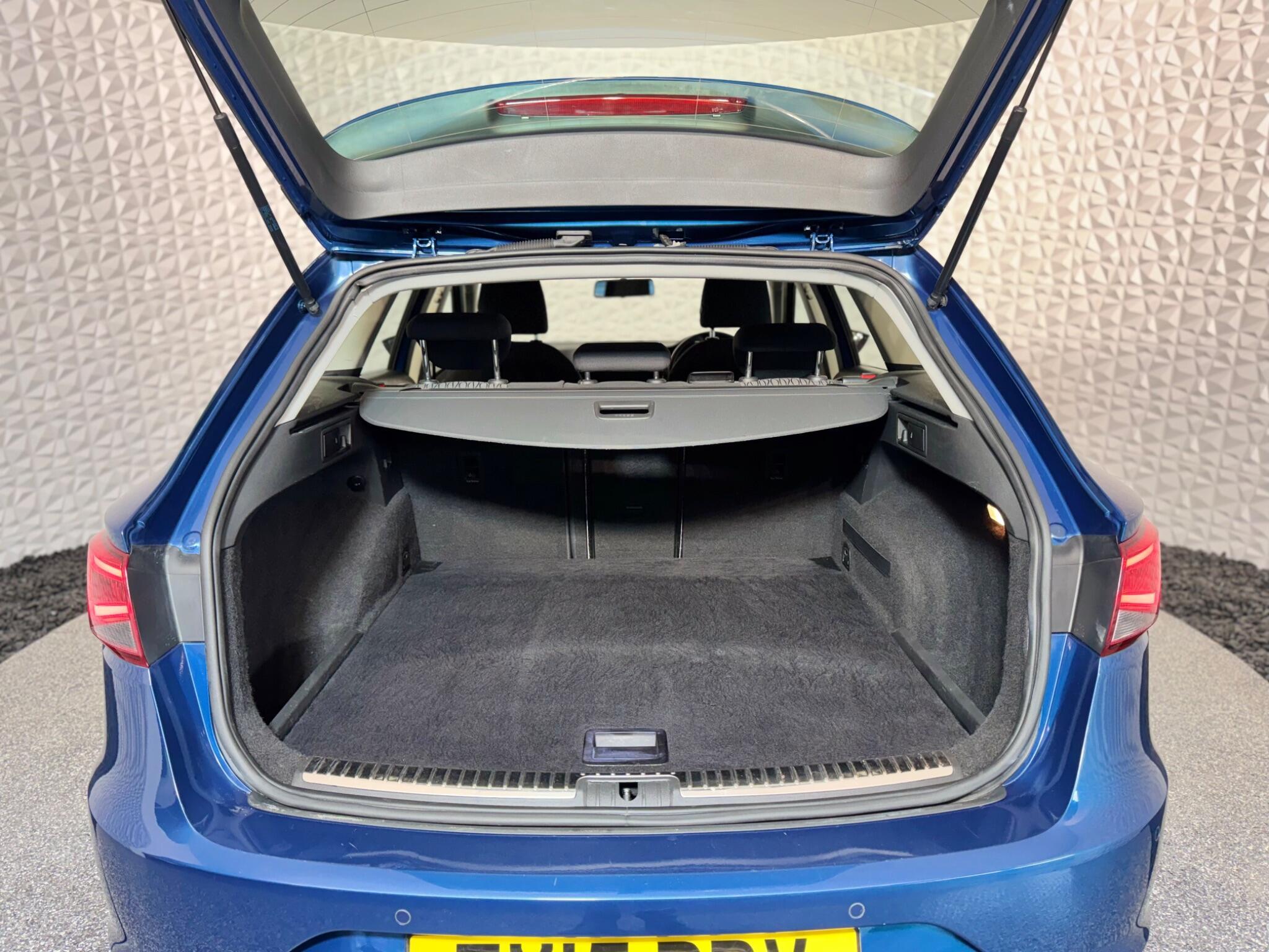 SEAT Leon - Image 19