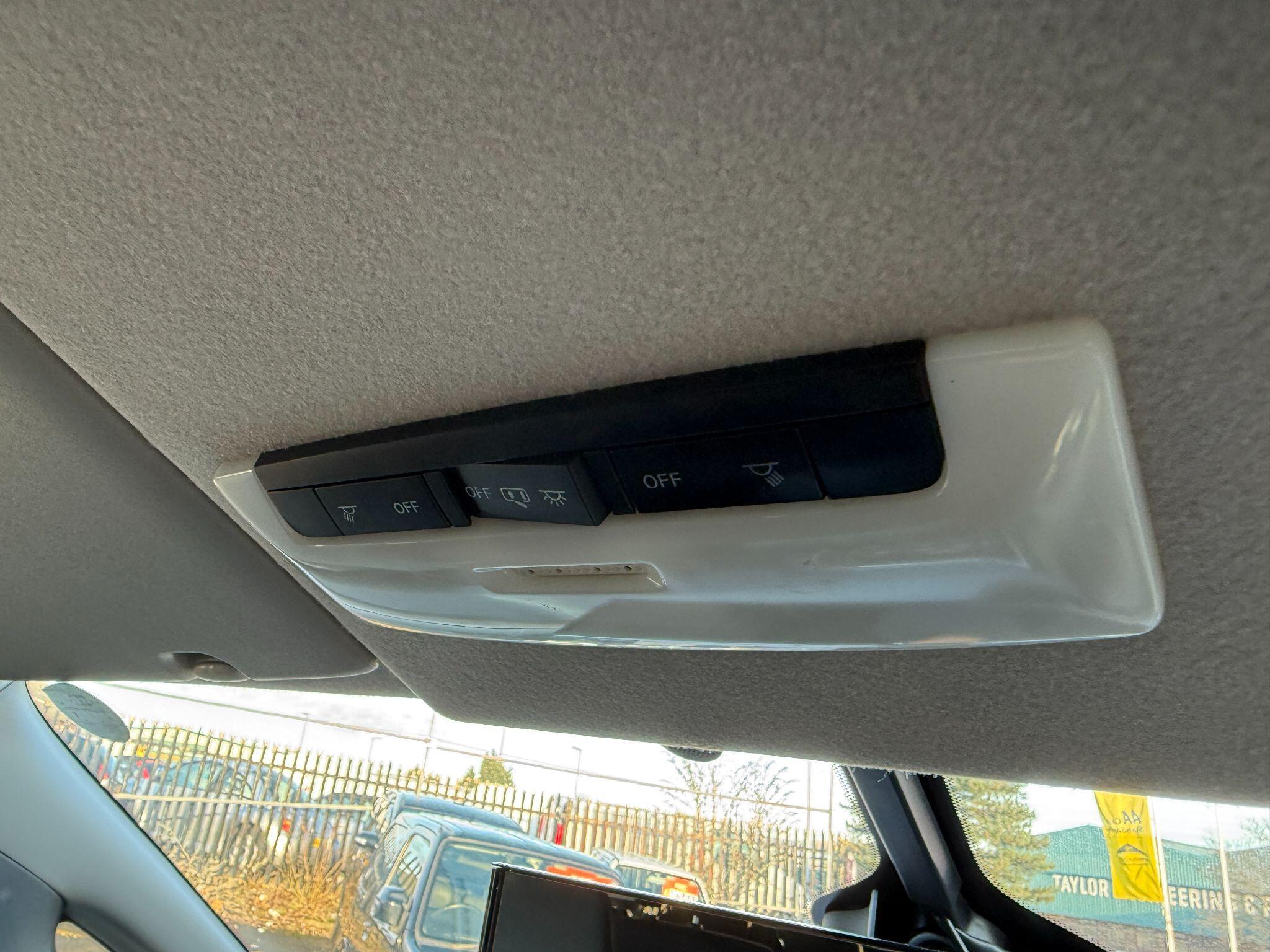 Nissan Serena - Image 77