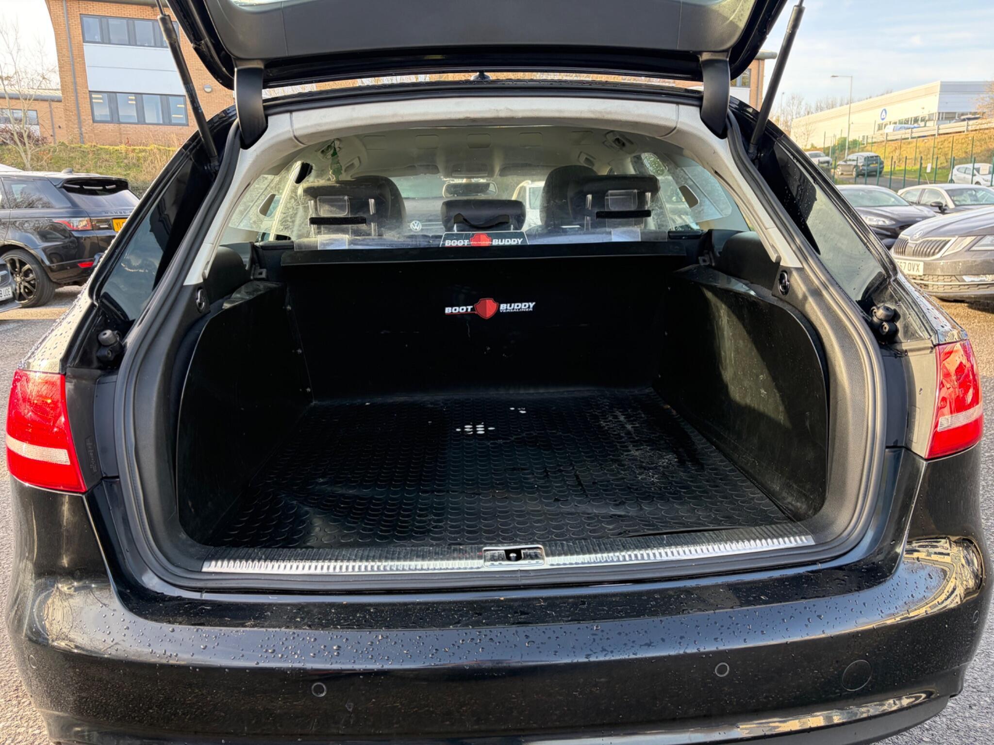 Audi A4 Avant - Image 37