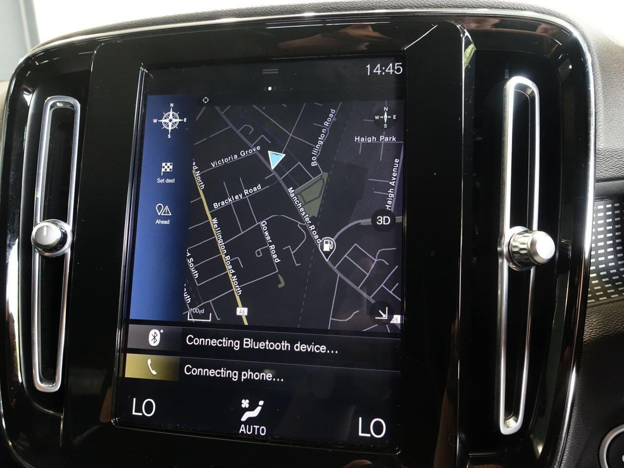 Volvo XC40 - Image 3