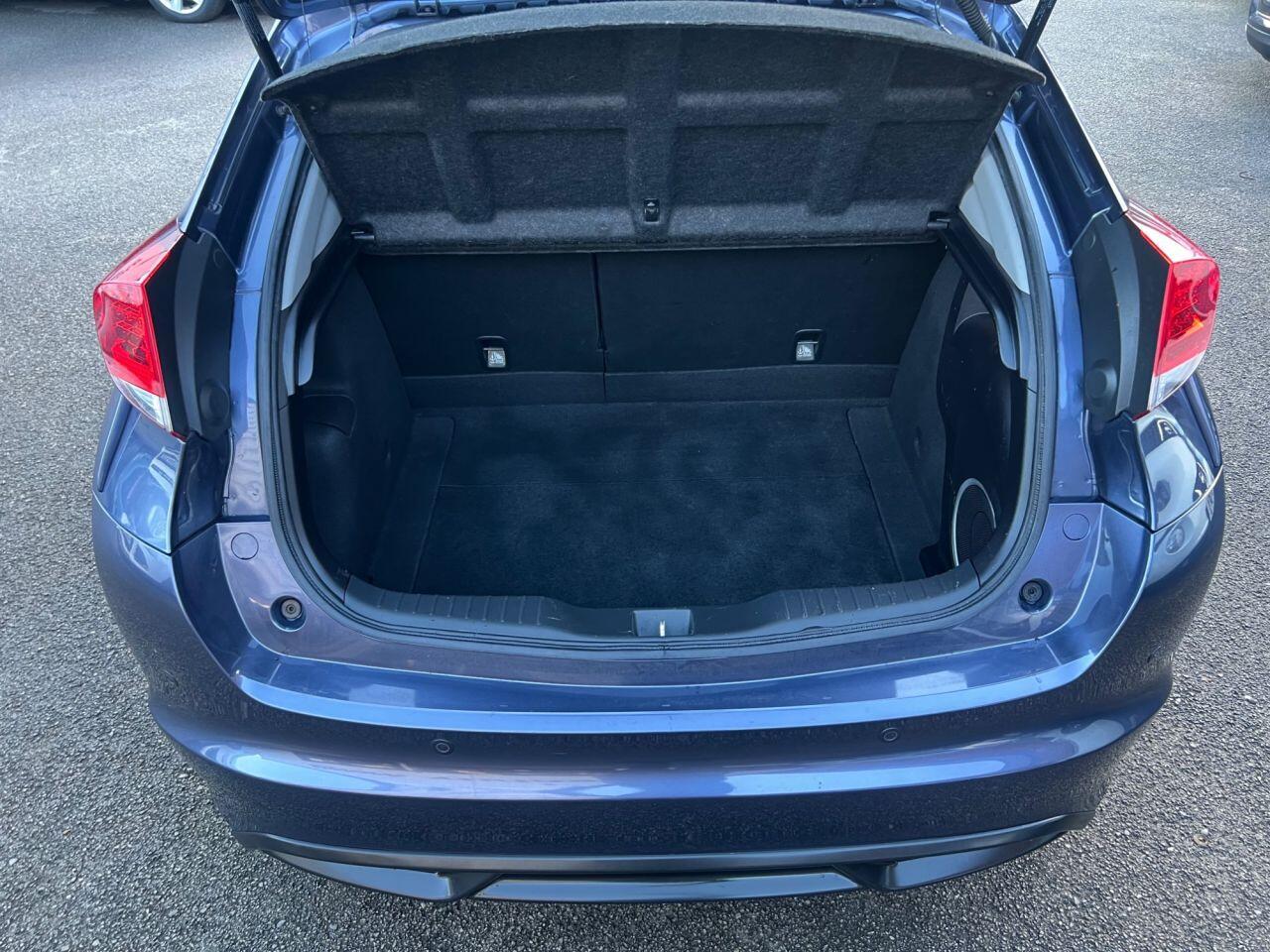 Honda Civic - Image 9