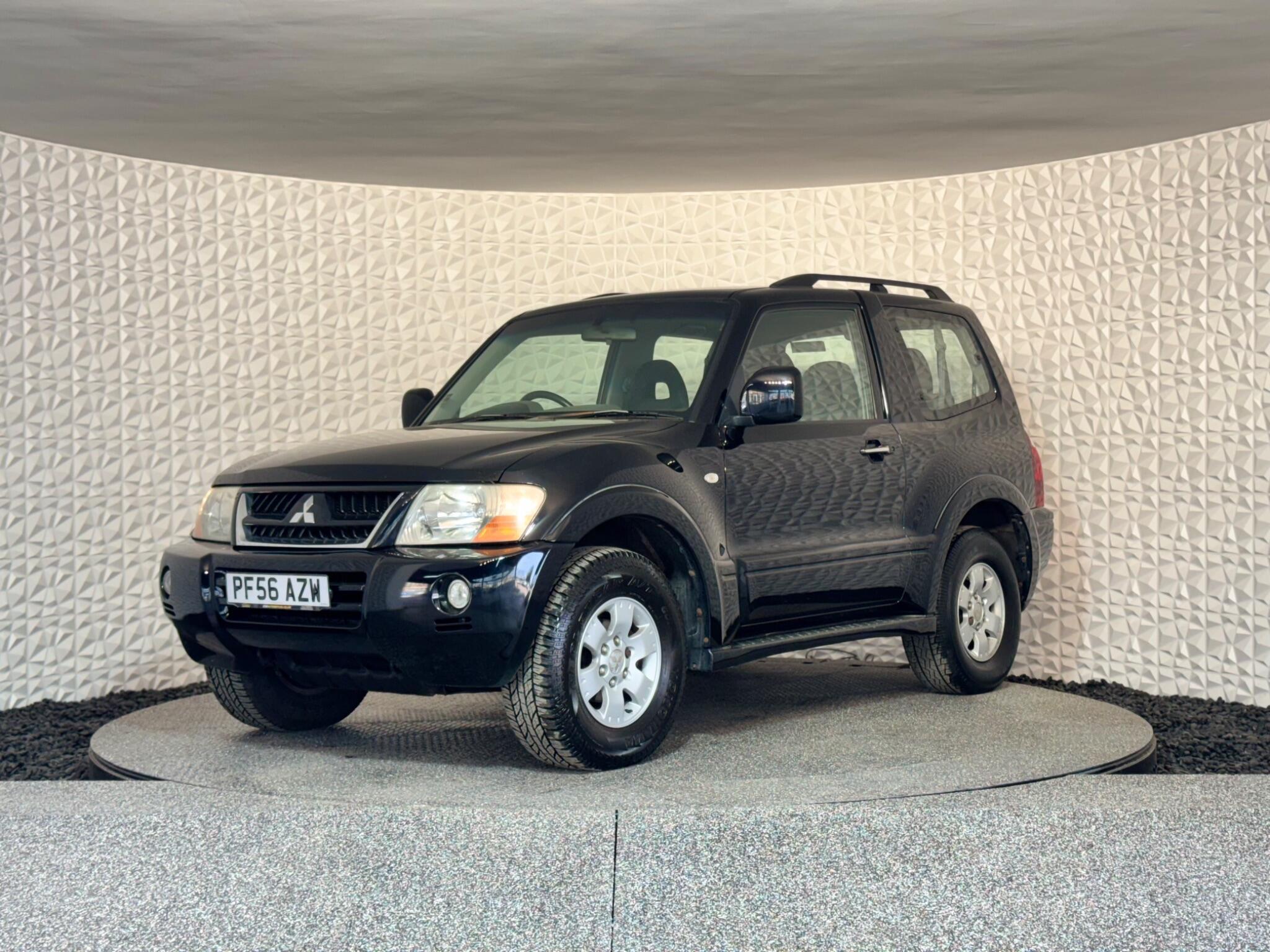 Mitsubishi Shogun - Image 21