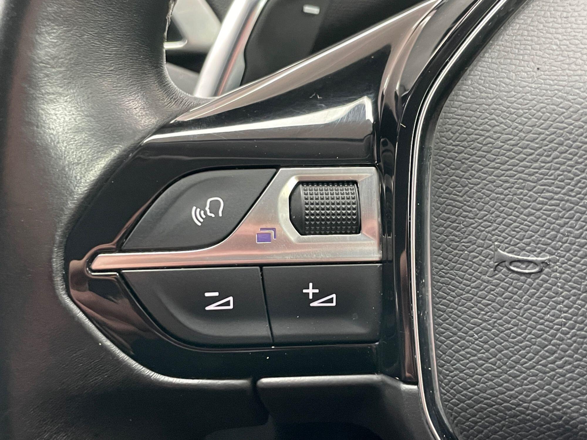 Peugeot 5008 - Image 36