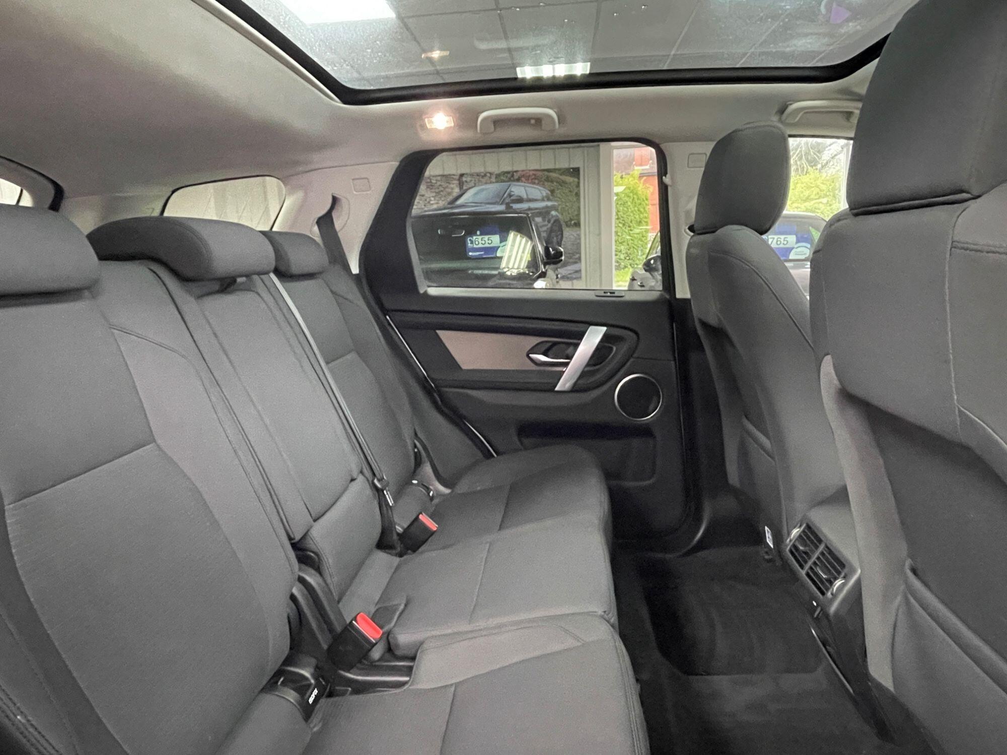 Land Rover DISCOVERY SPORT - Image 28