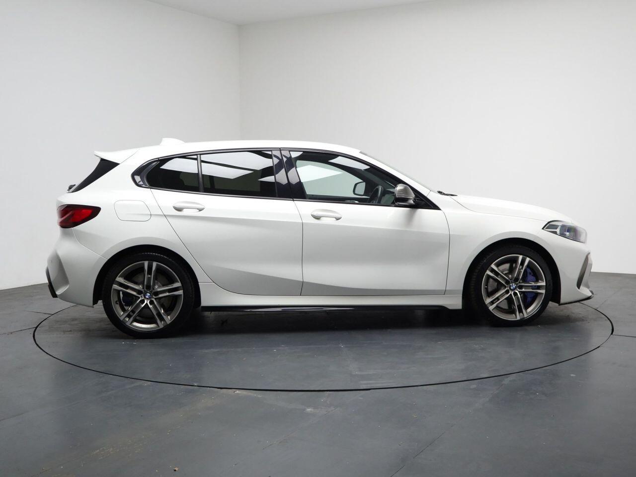 BMW 1 Series - Image 14