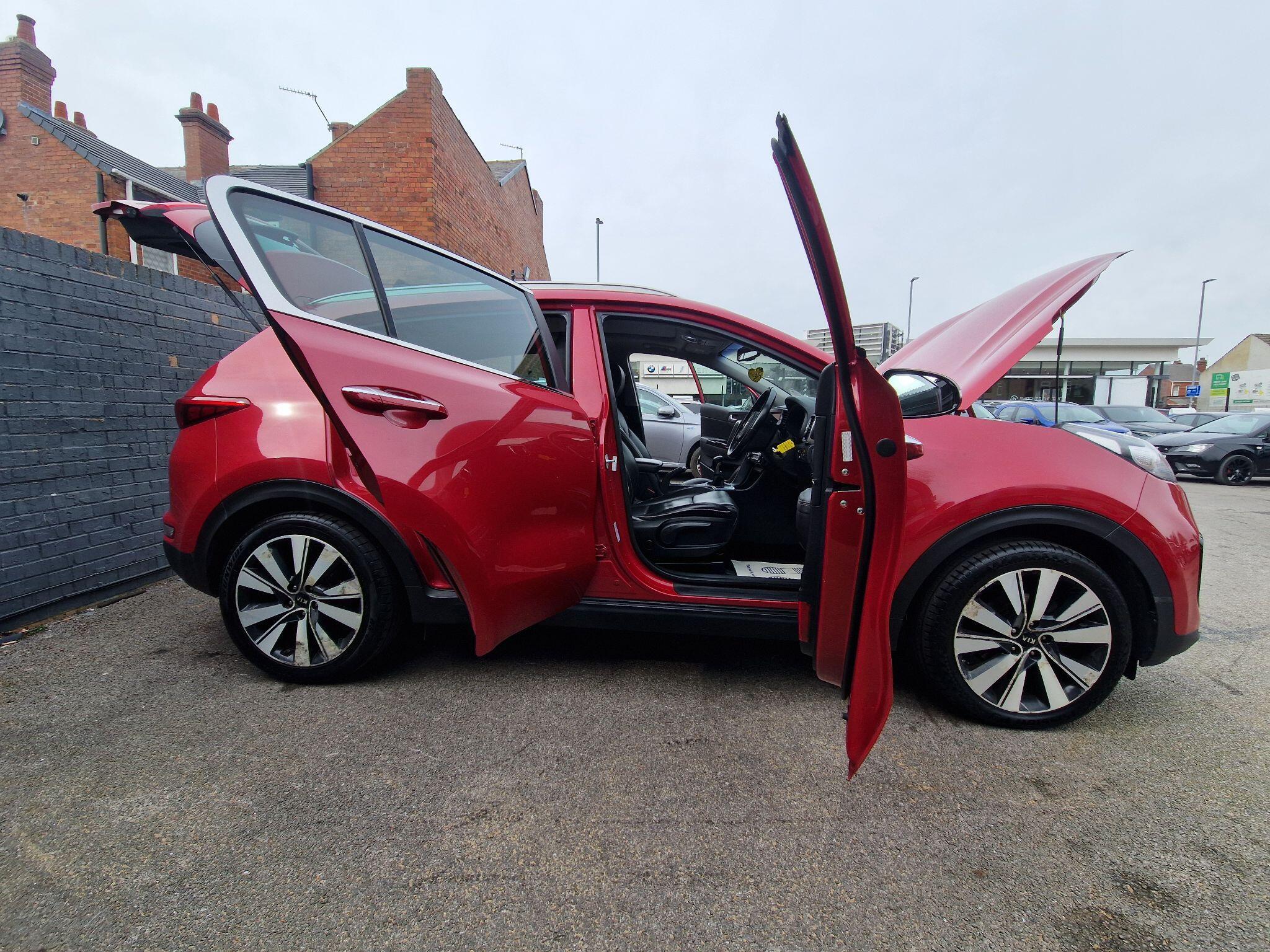 Kia Sportage - Image 18