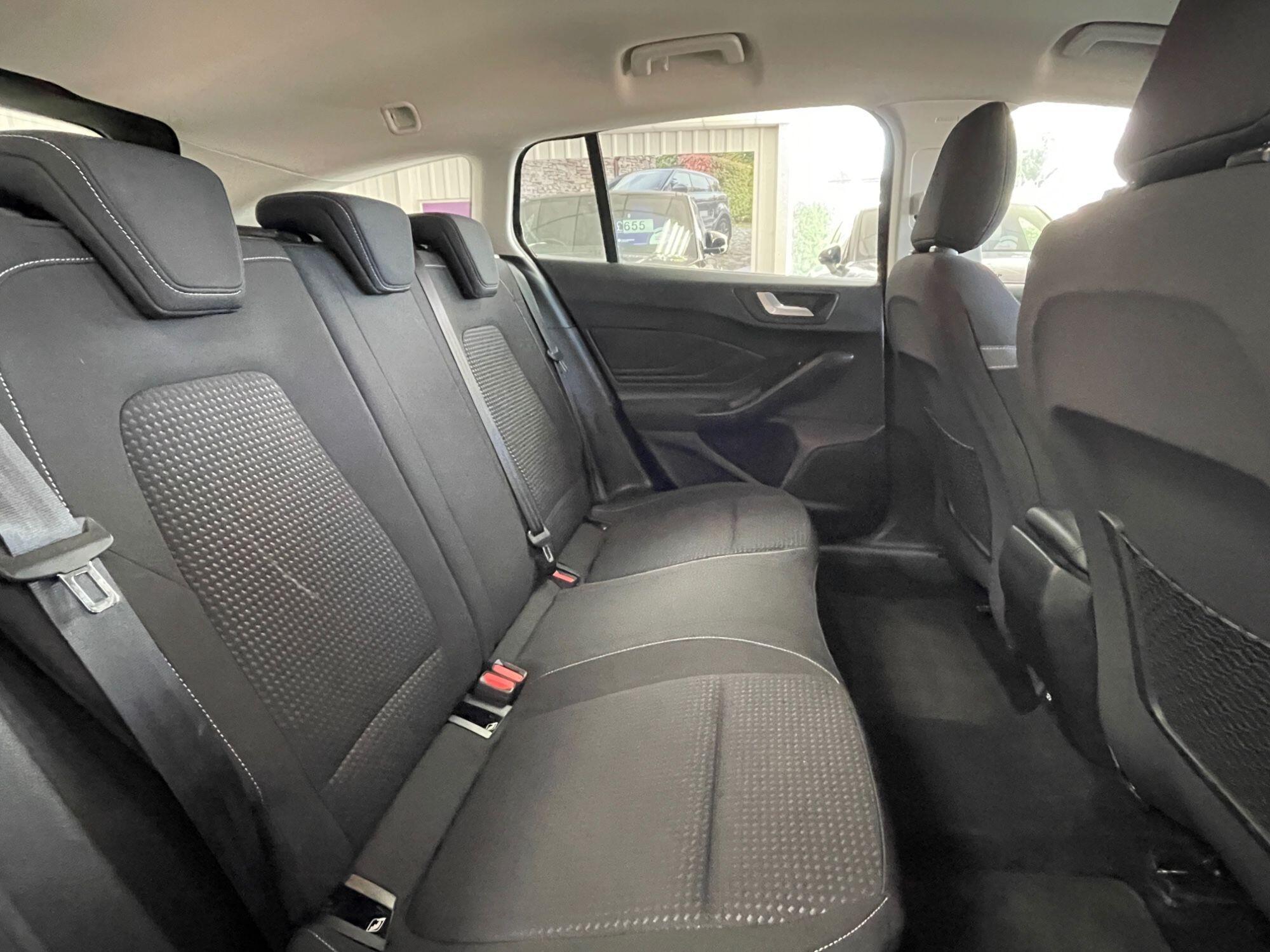 Ford Focus Diesel Estate - Image 26