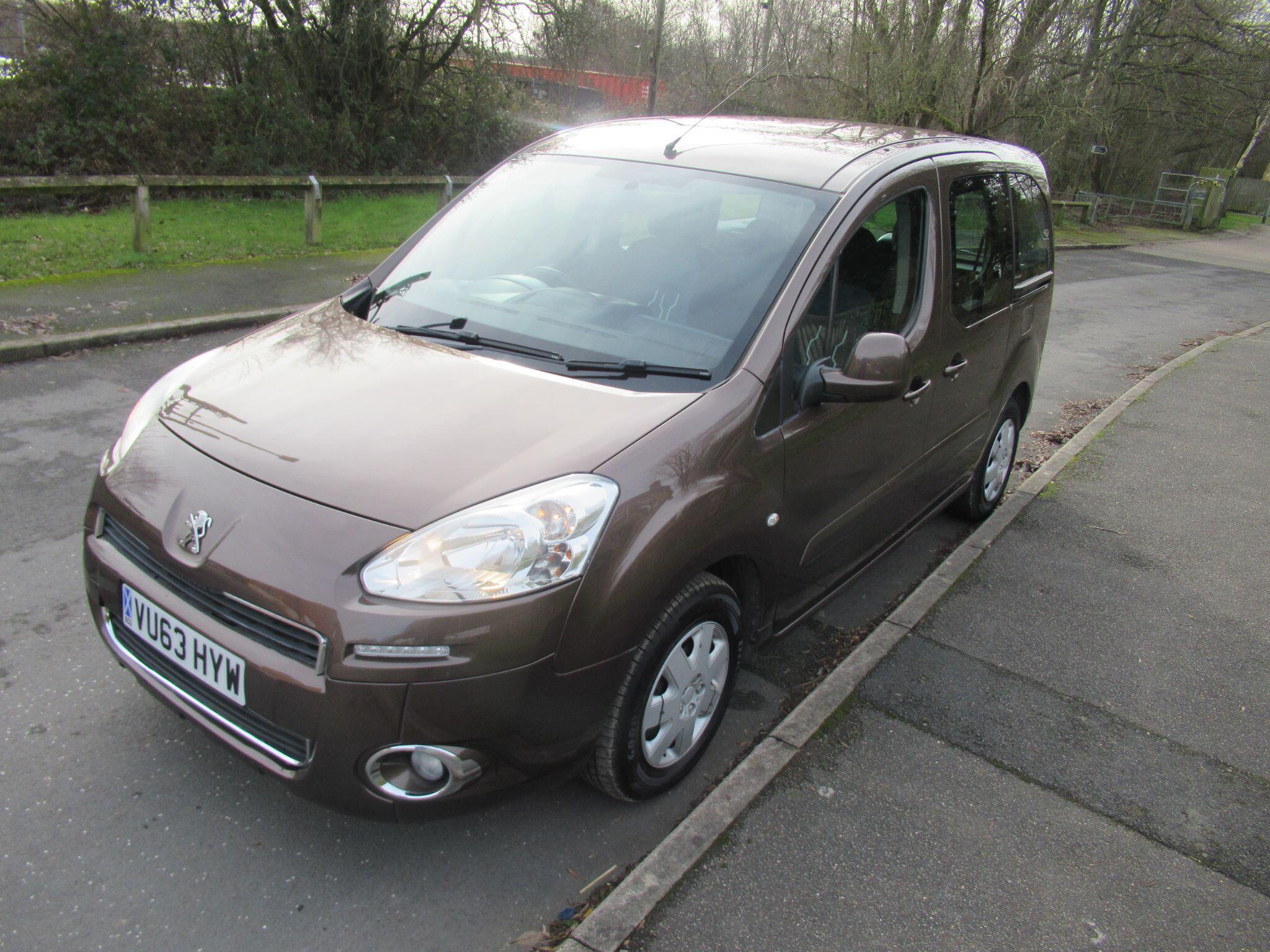 Peugeot Partner Tepee - Image 12