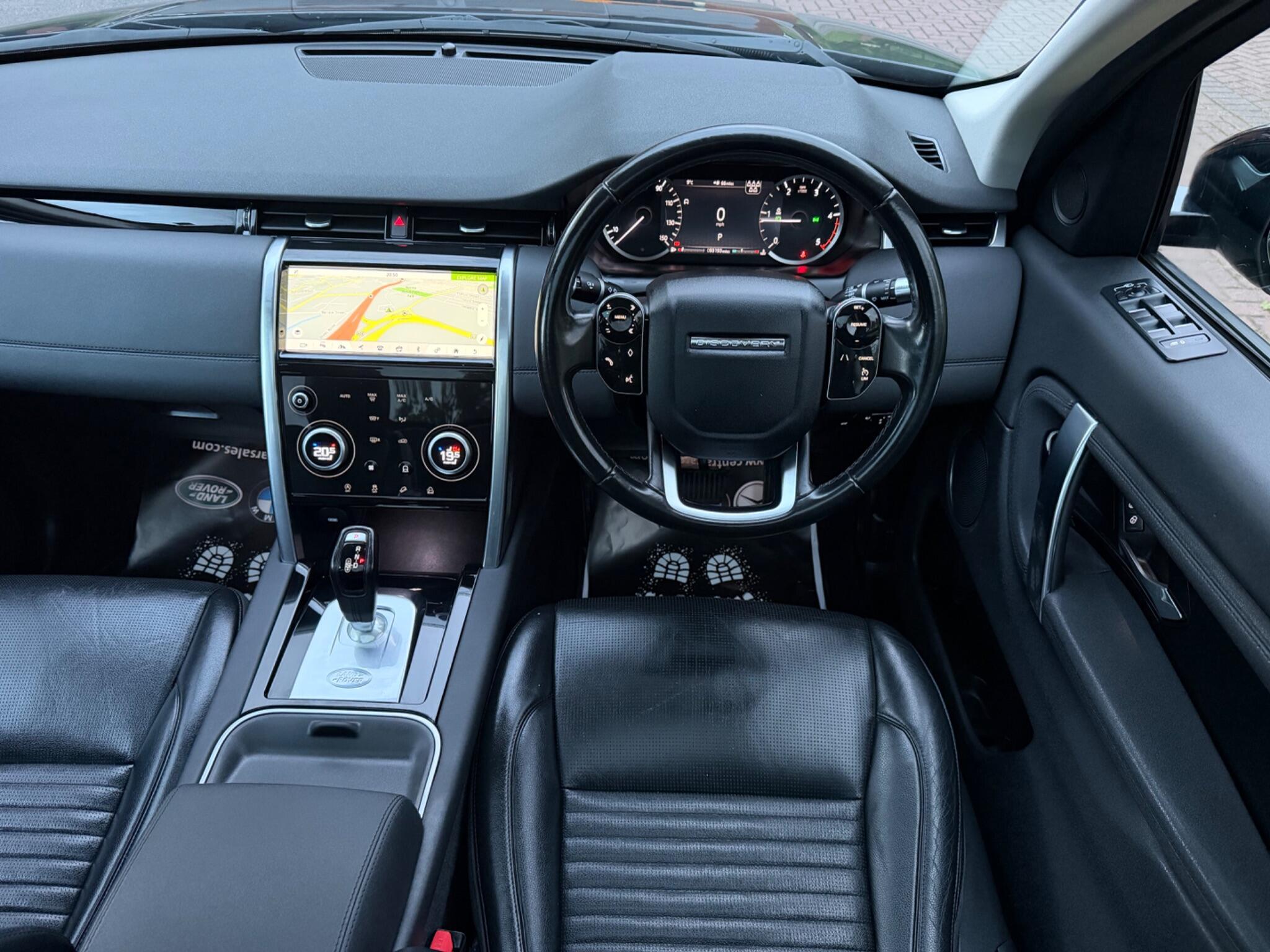 Land Rover DISCOVERY SPORT - Image 40
