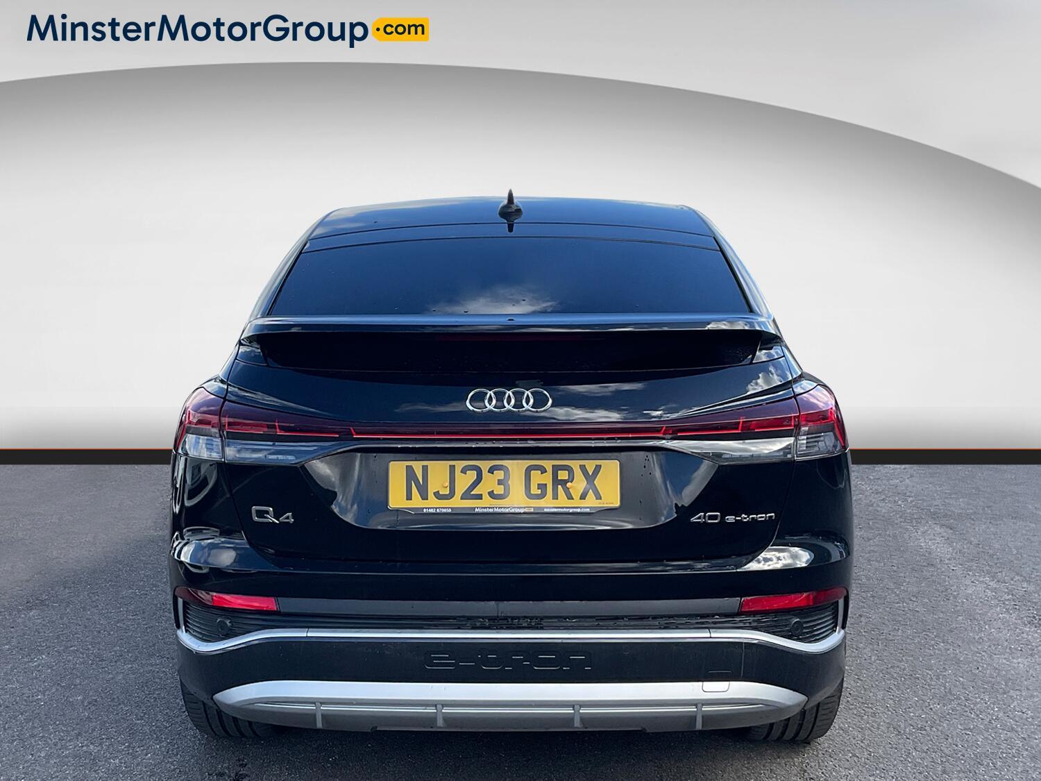 Audi Q4 E-Tron - Image 3