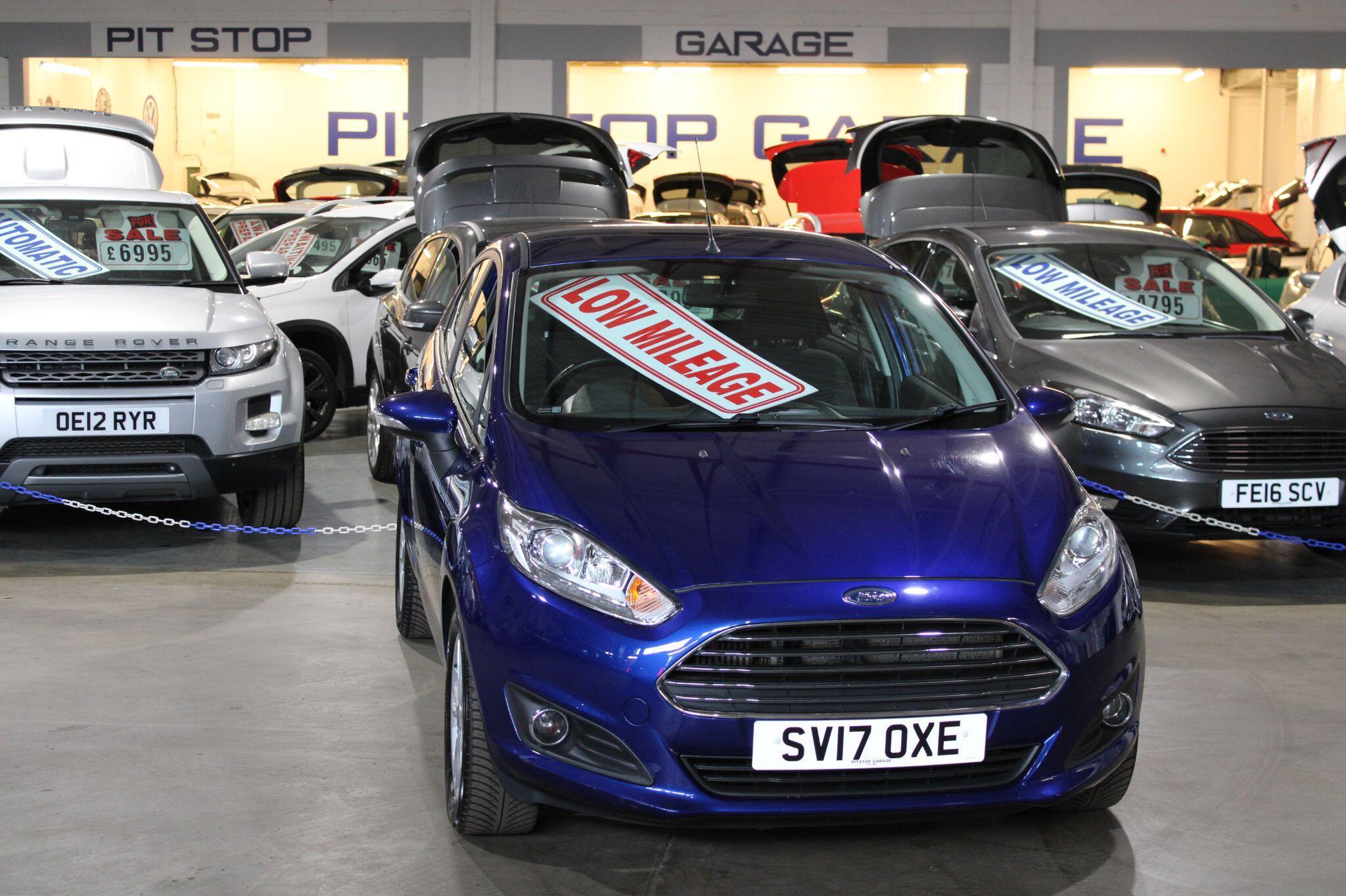Ford Fiesta - Image 18