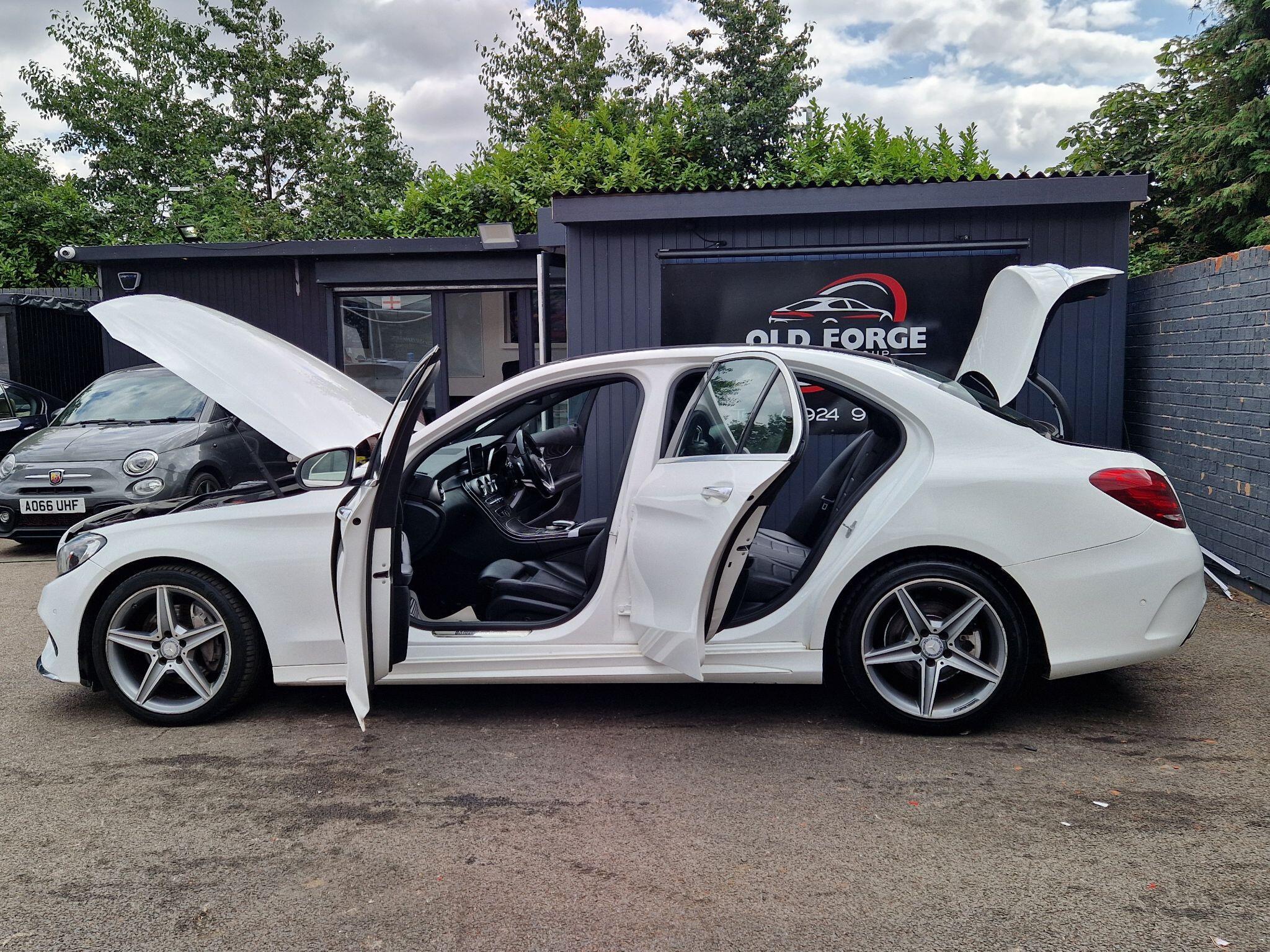 Mercedes C Class - Image 15