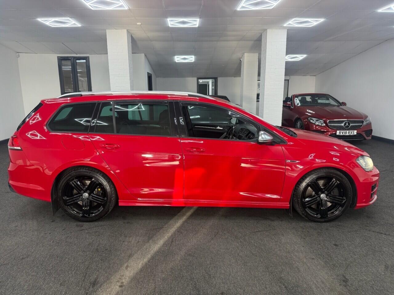 Volkswagen Golf - Image 5