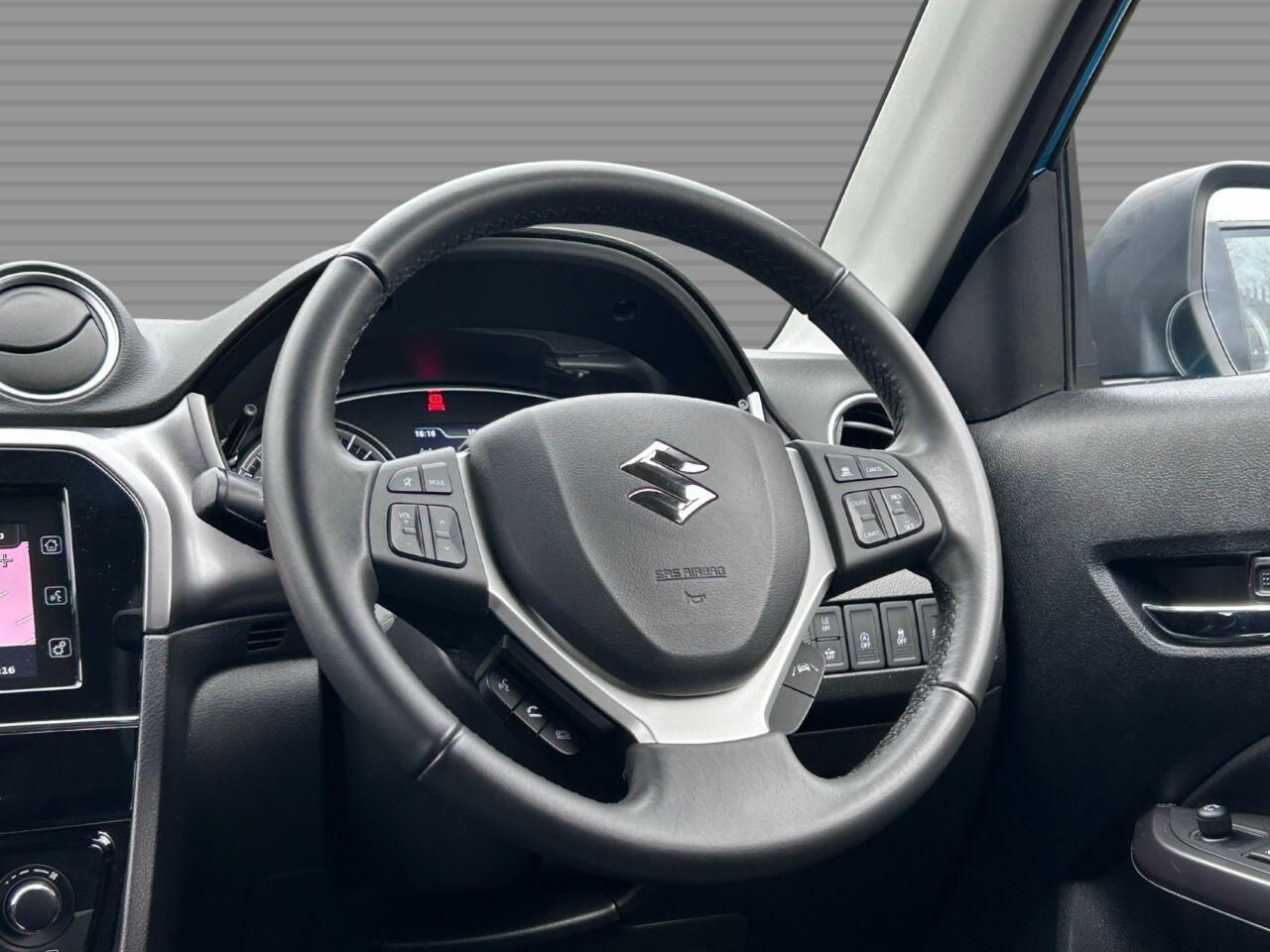 Suzuki Vitara - Image 23