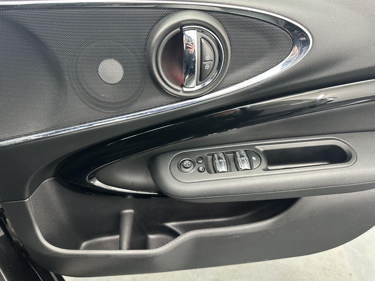 MINI Clubman - Image 17