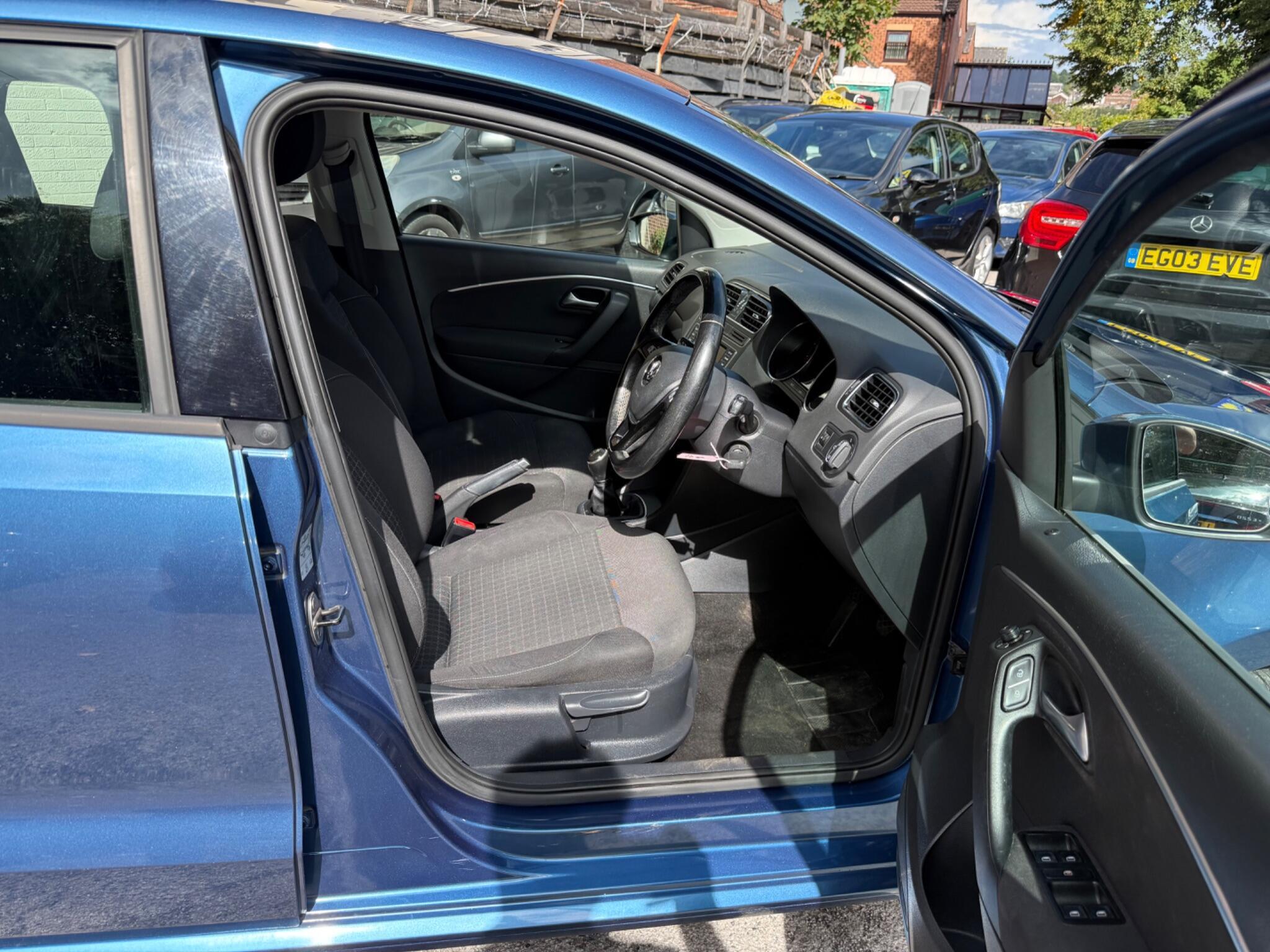 Volkswagen Polo - Image 17