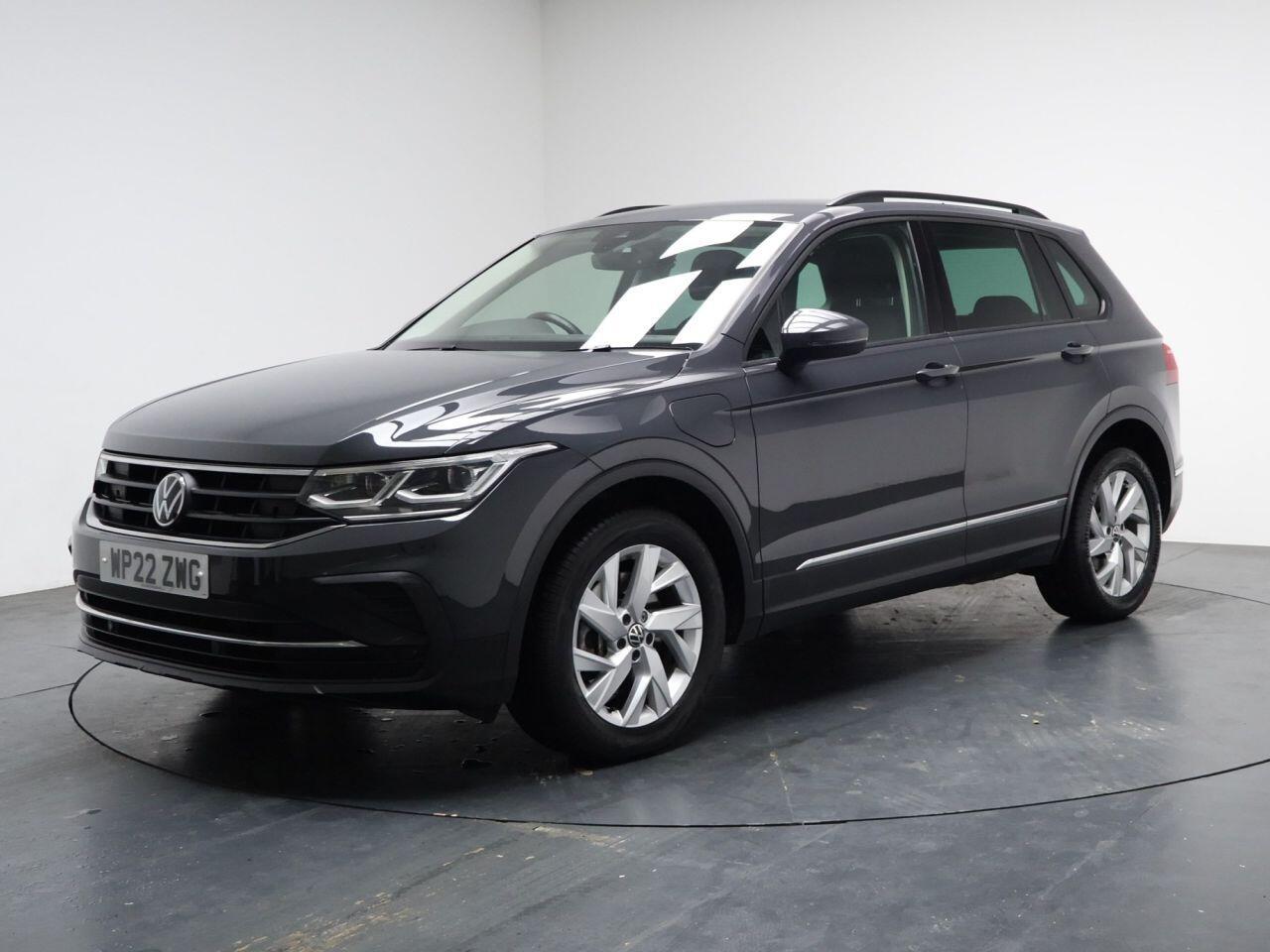 Volkswagen Tiguan - Image 6