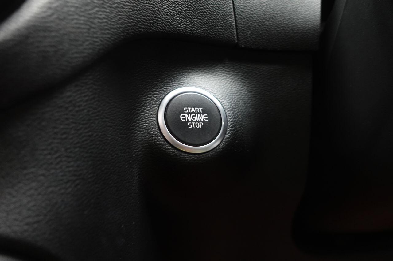 Volvo XC40 - Image 56