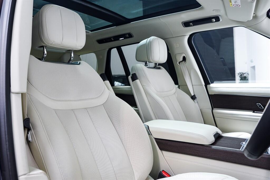 Land Rover Range Rover - Image 15