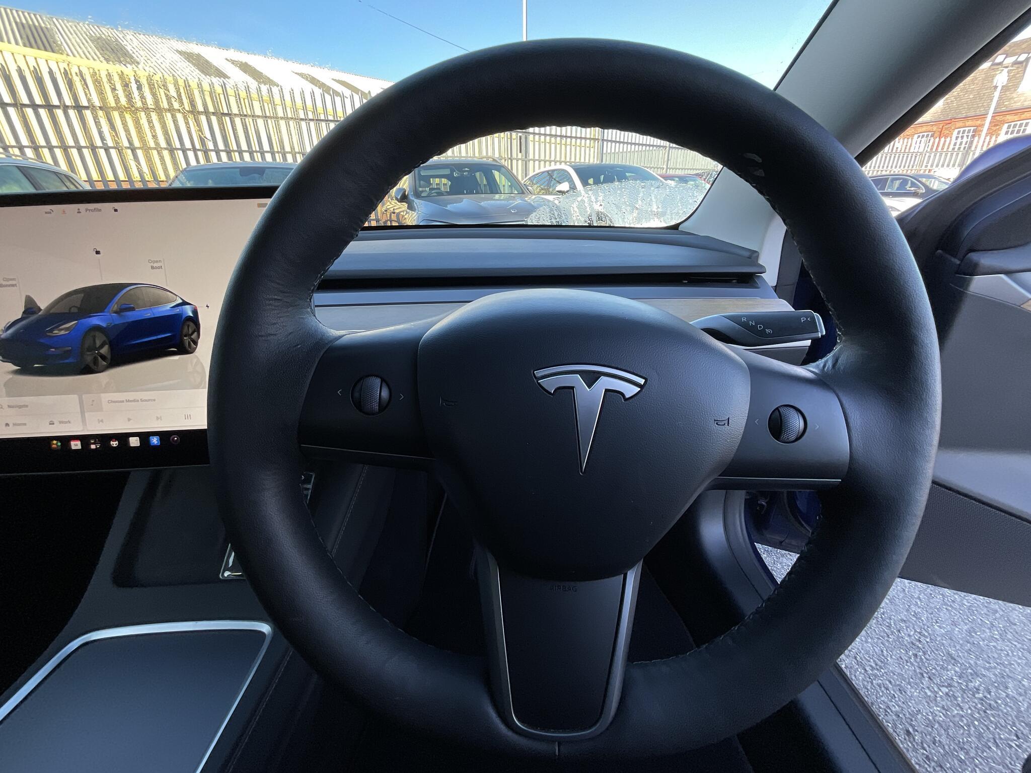Tesla Model 3 - Image 20