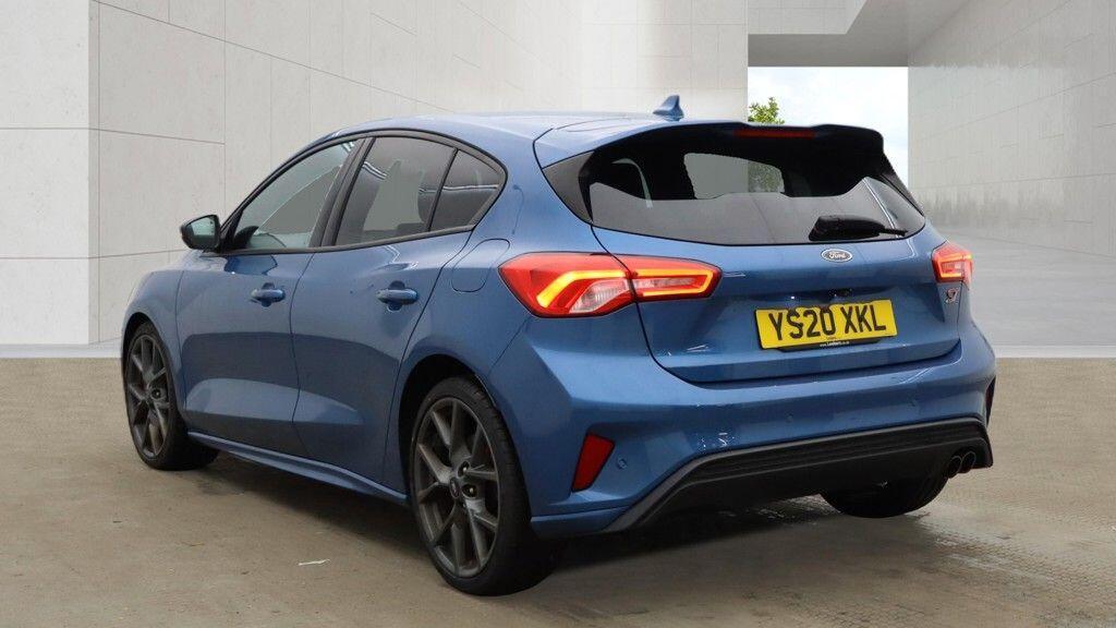 Ford Focus - Image 4