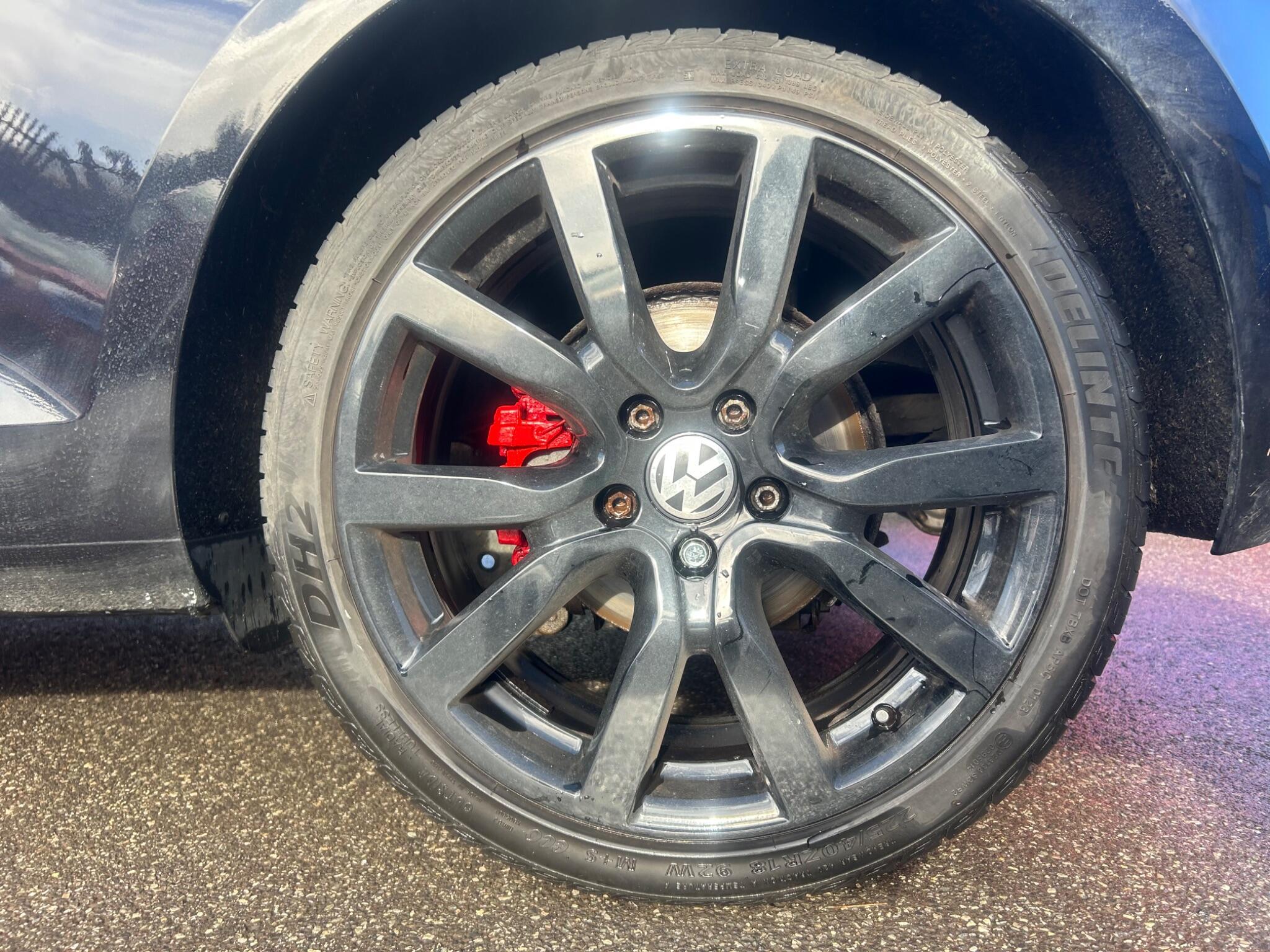 Volkswagen Golf - Image 36