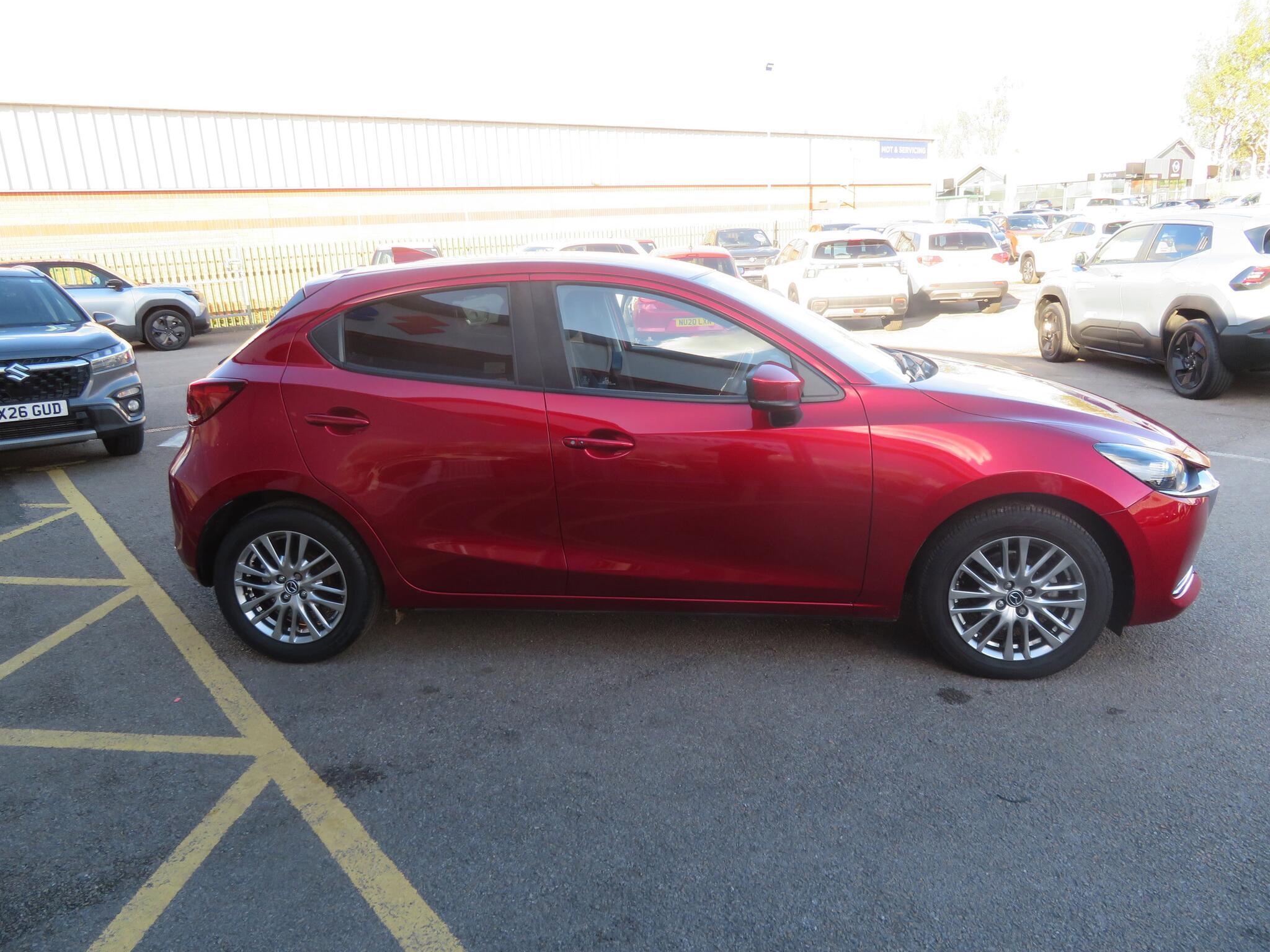 Mazda MAZDA2 - Image 7