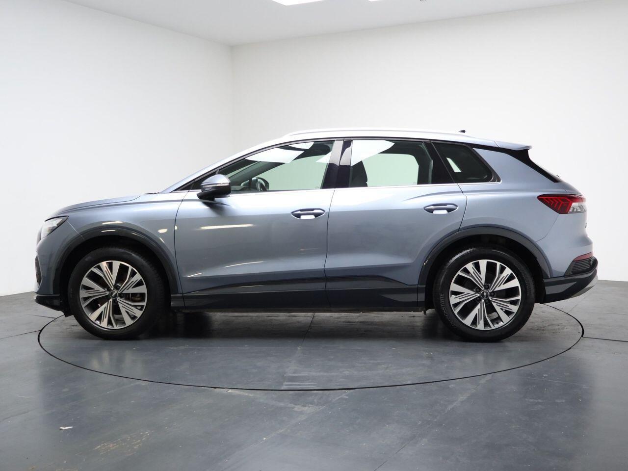 Audi Q4 E-Tron - Image 8