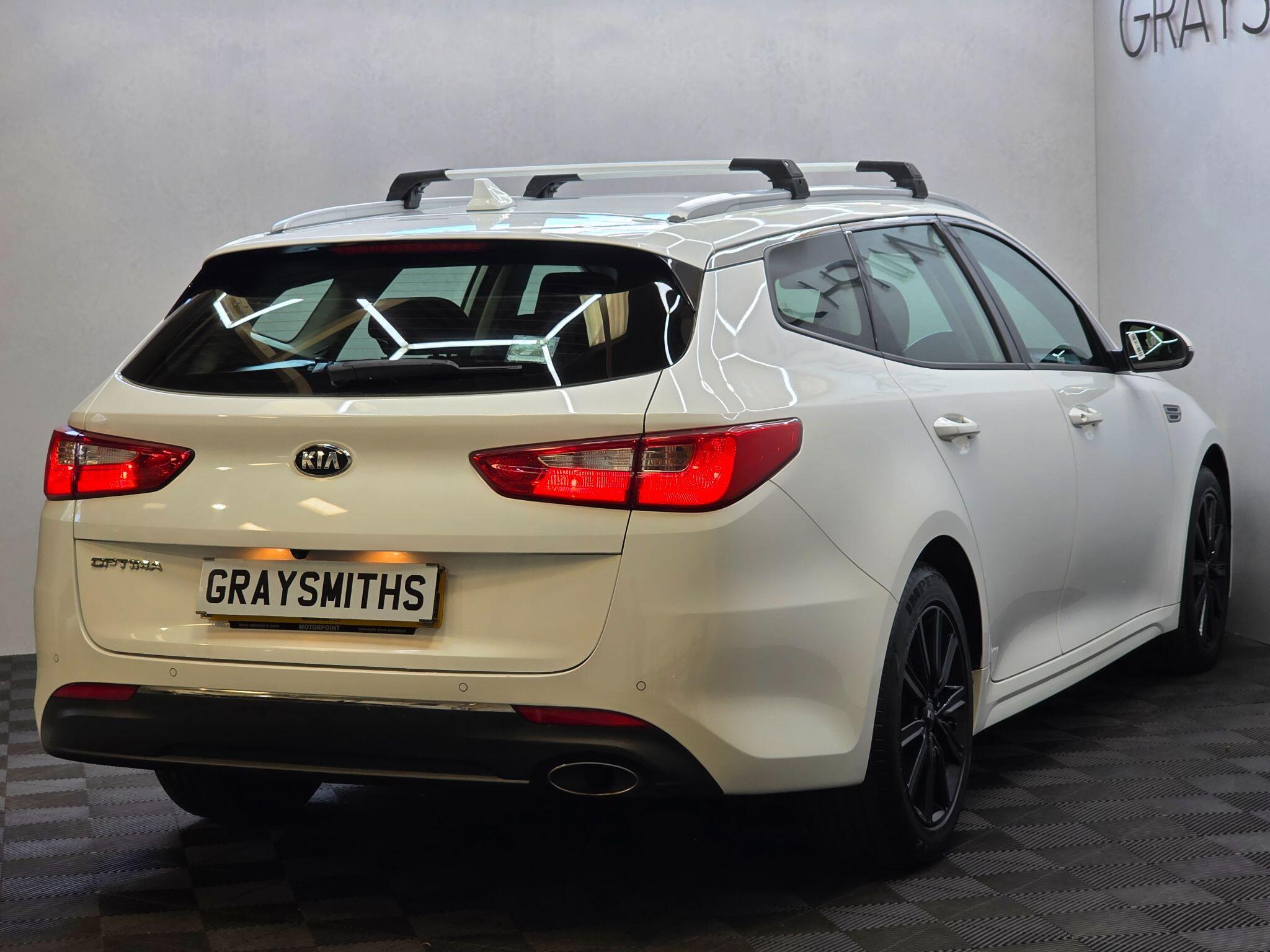 Kia Optima - Image 7