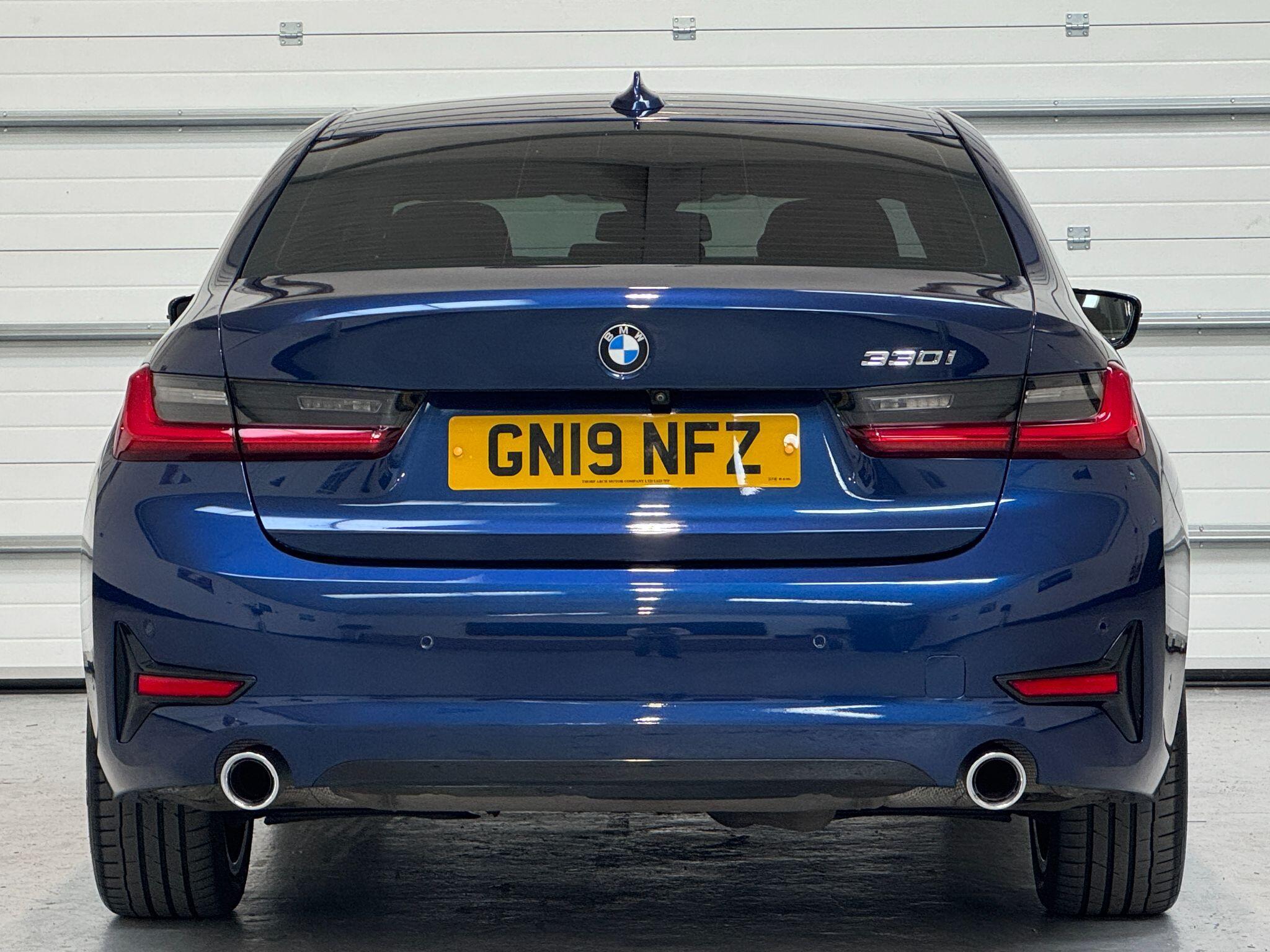 BMW 3 Series - Image 13