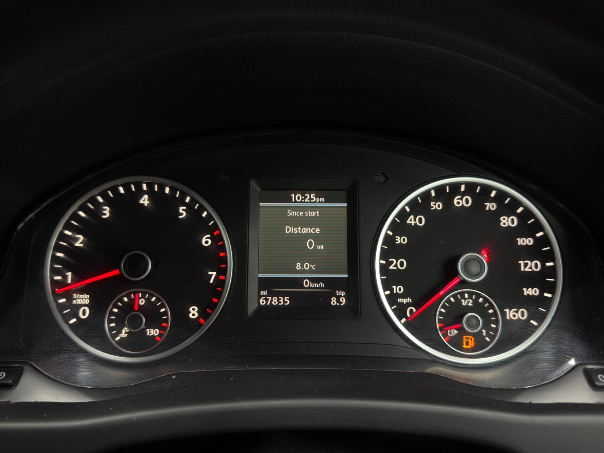 Volkswagen Tiguan - Image 22