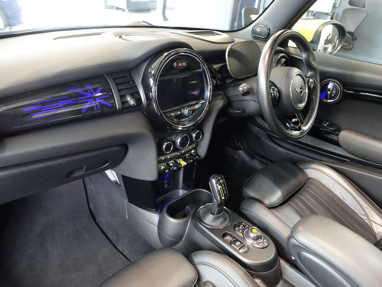 MINI Electric Hatch - Image 13