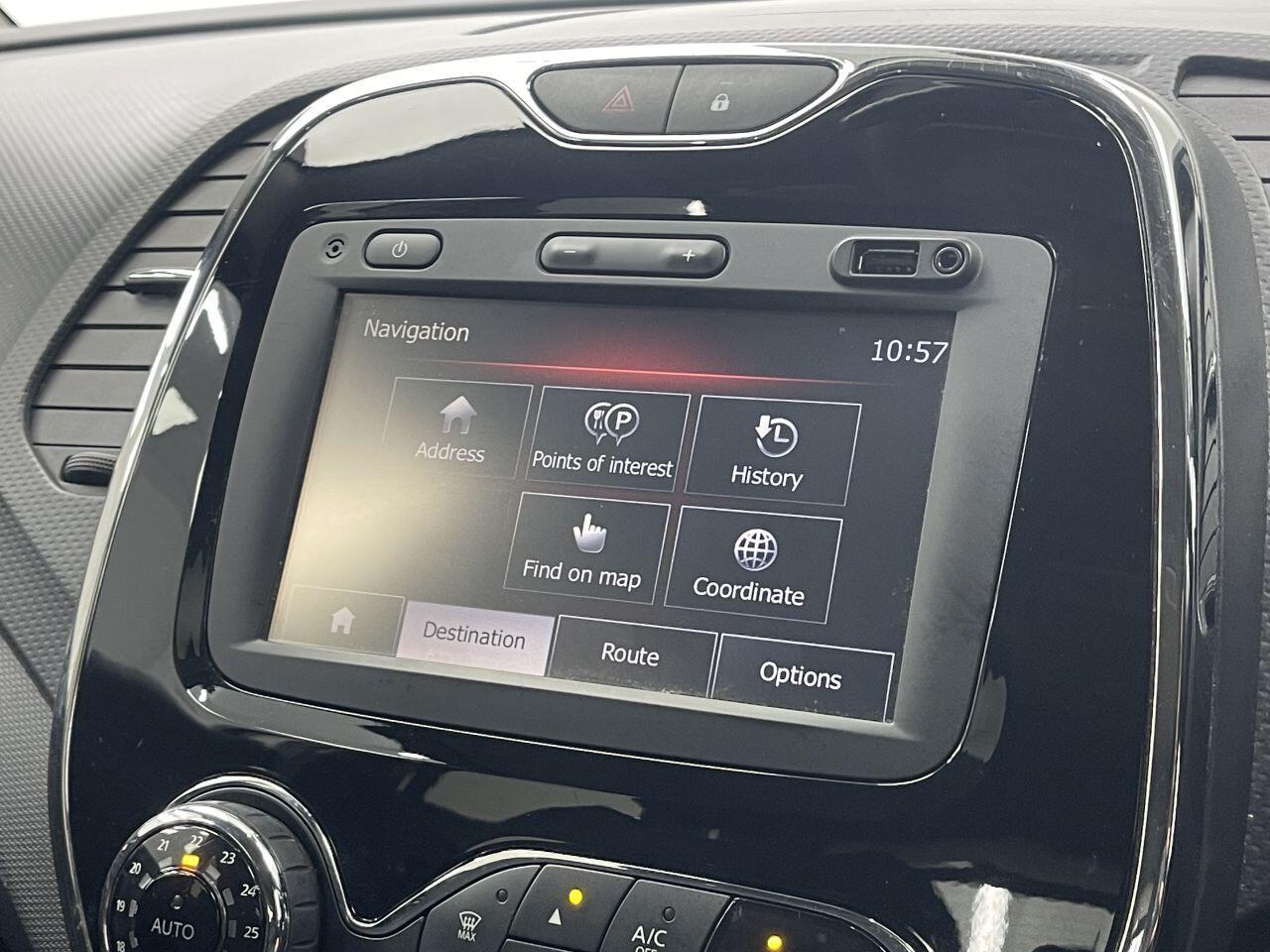 Renault Captur - Image 43