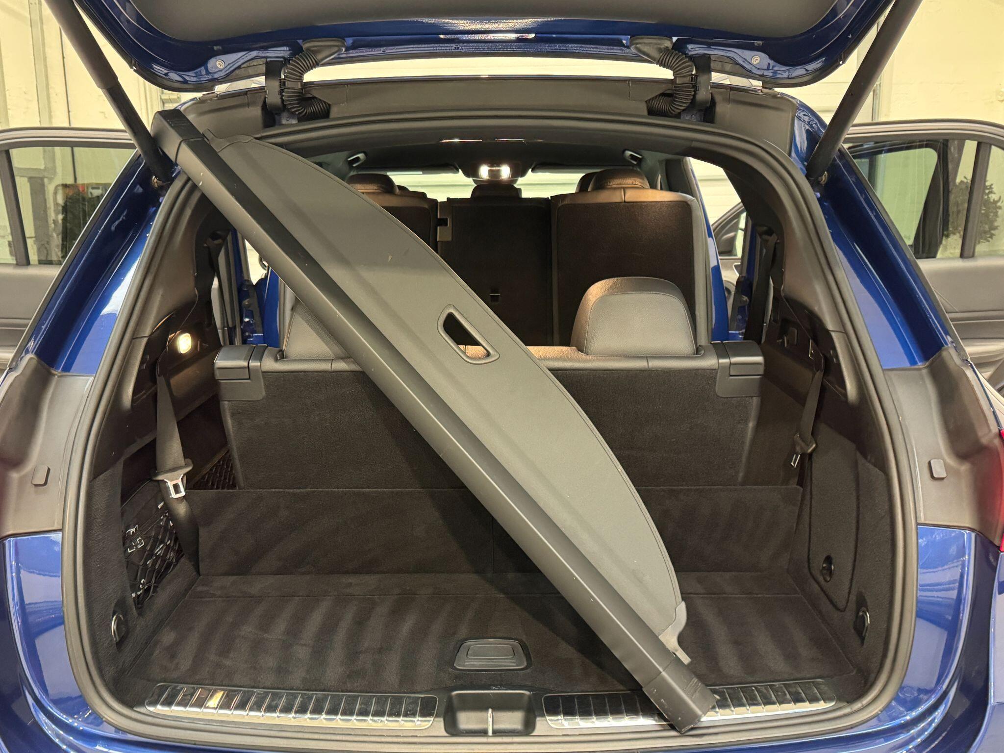 Mercedes GLE - Image 52