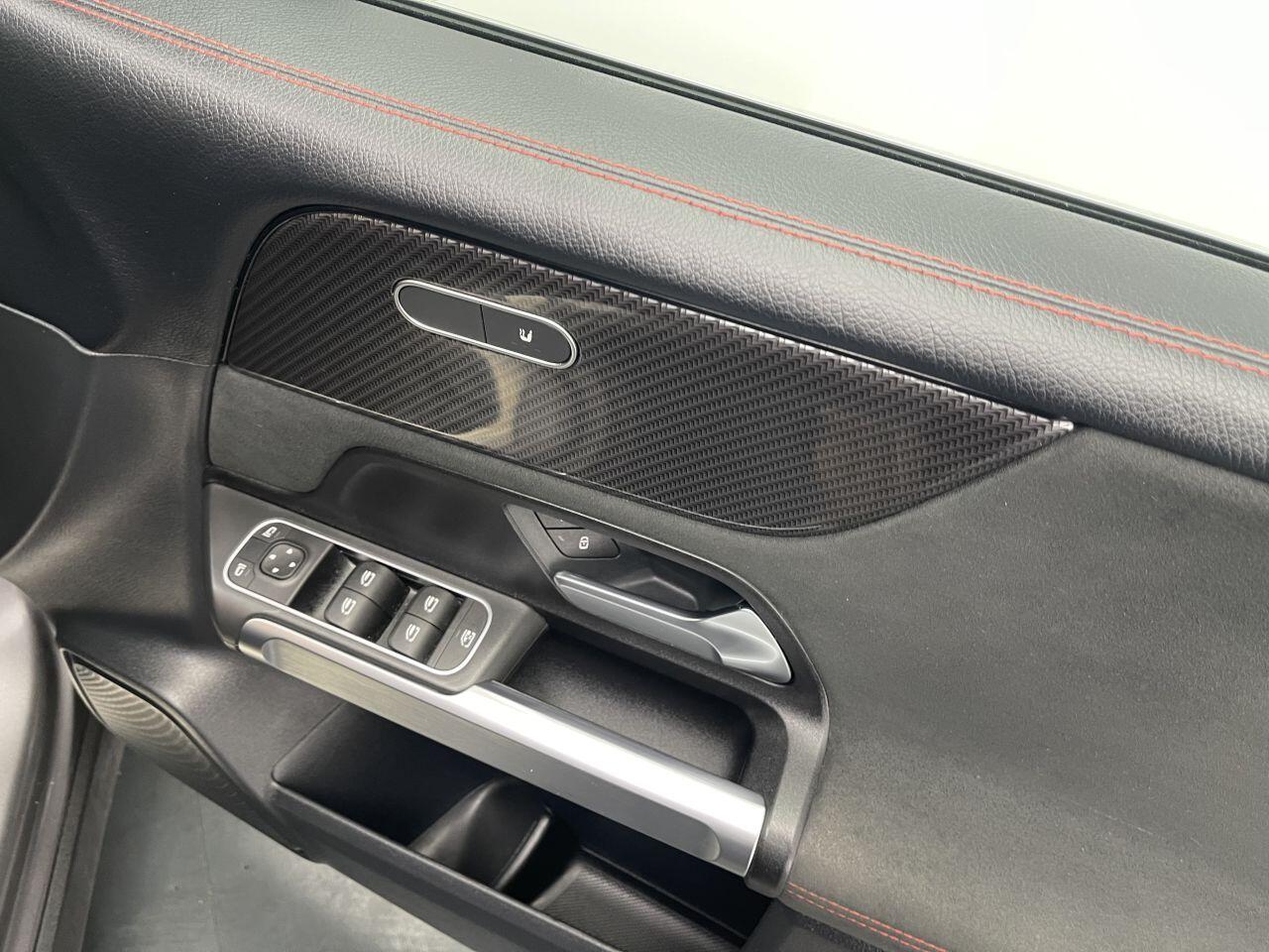 Mercedes Glb - Image 27