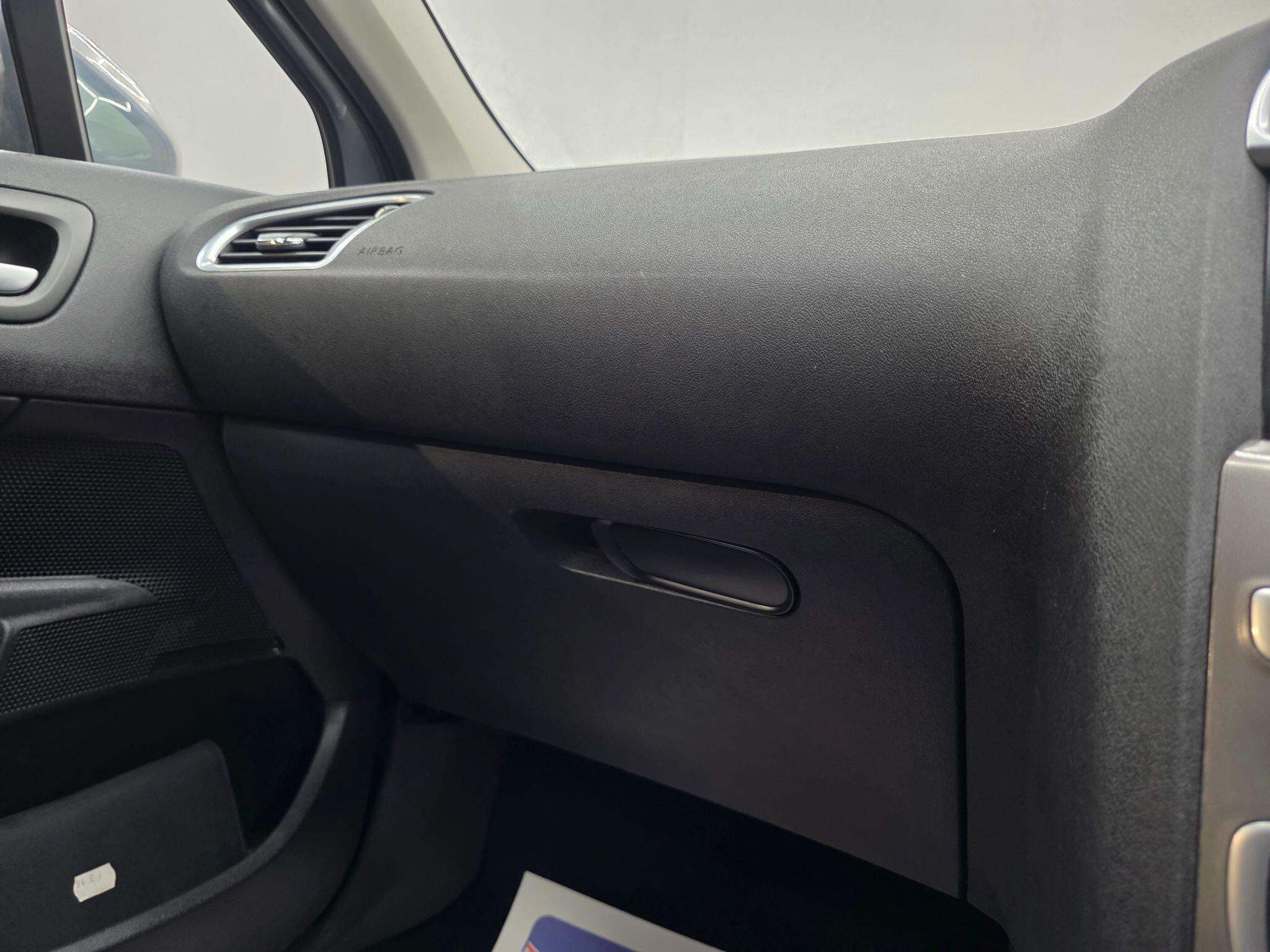 Citroen C4 - Image 17
