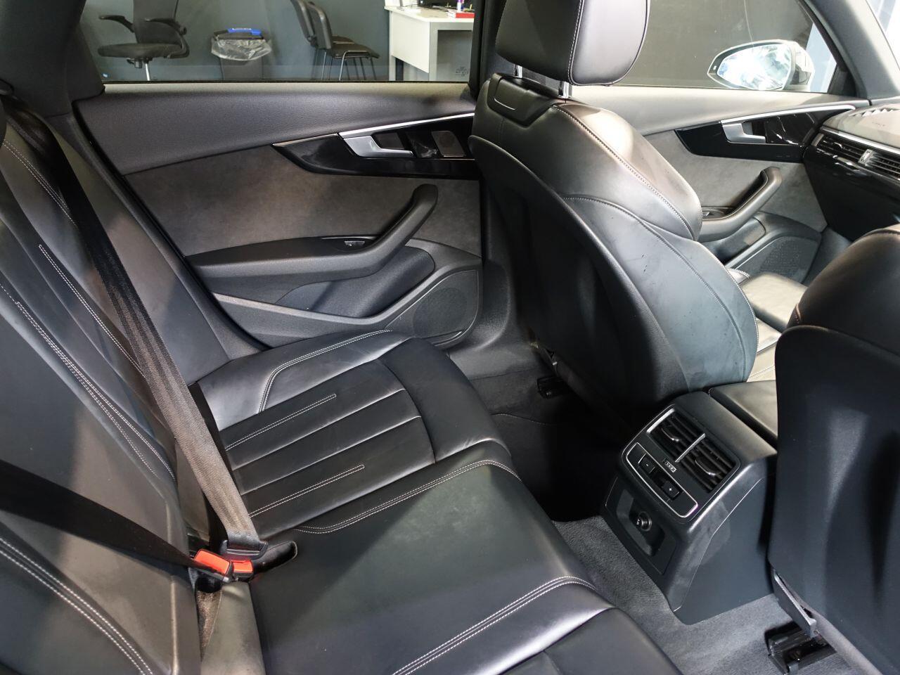 Audi A4 Avant - Image 17