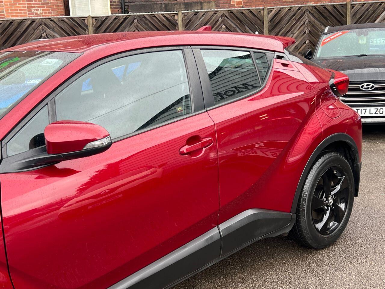 Toyota C-Hr - Image 9