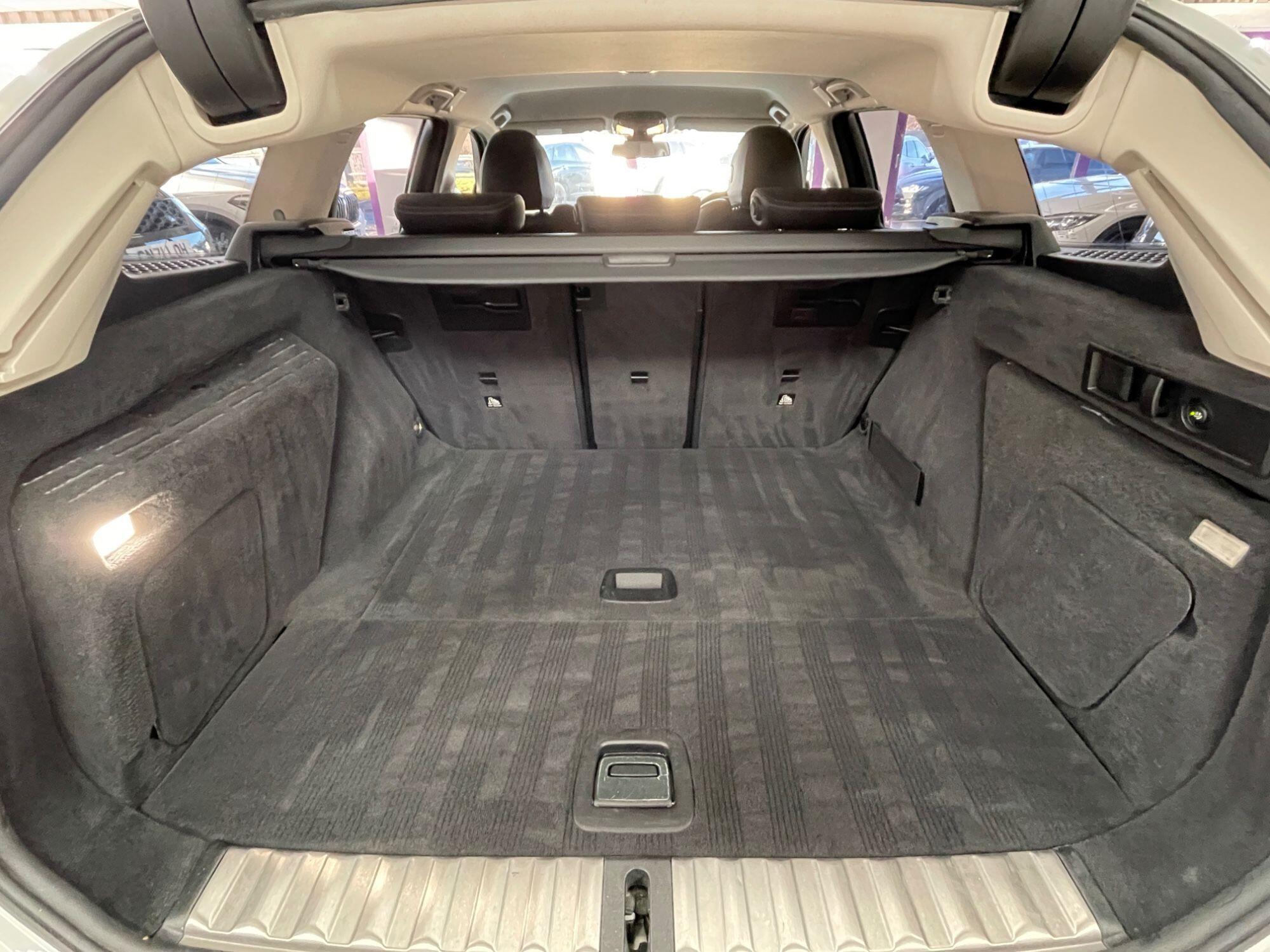 BMW 3 Series - Image 14