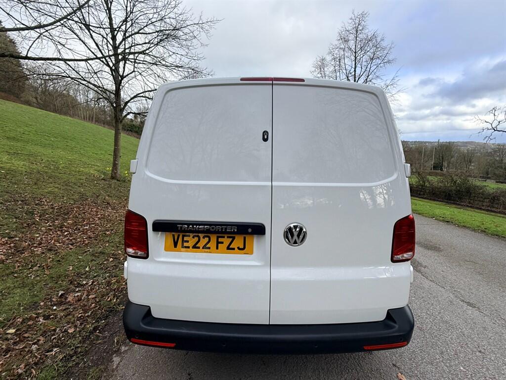 Volkswagen Transporter - Image 6