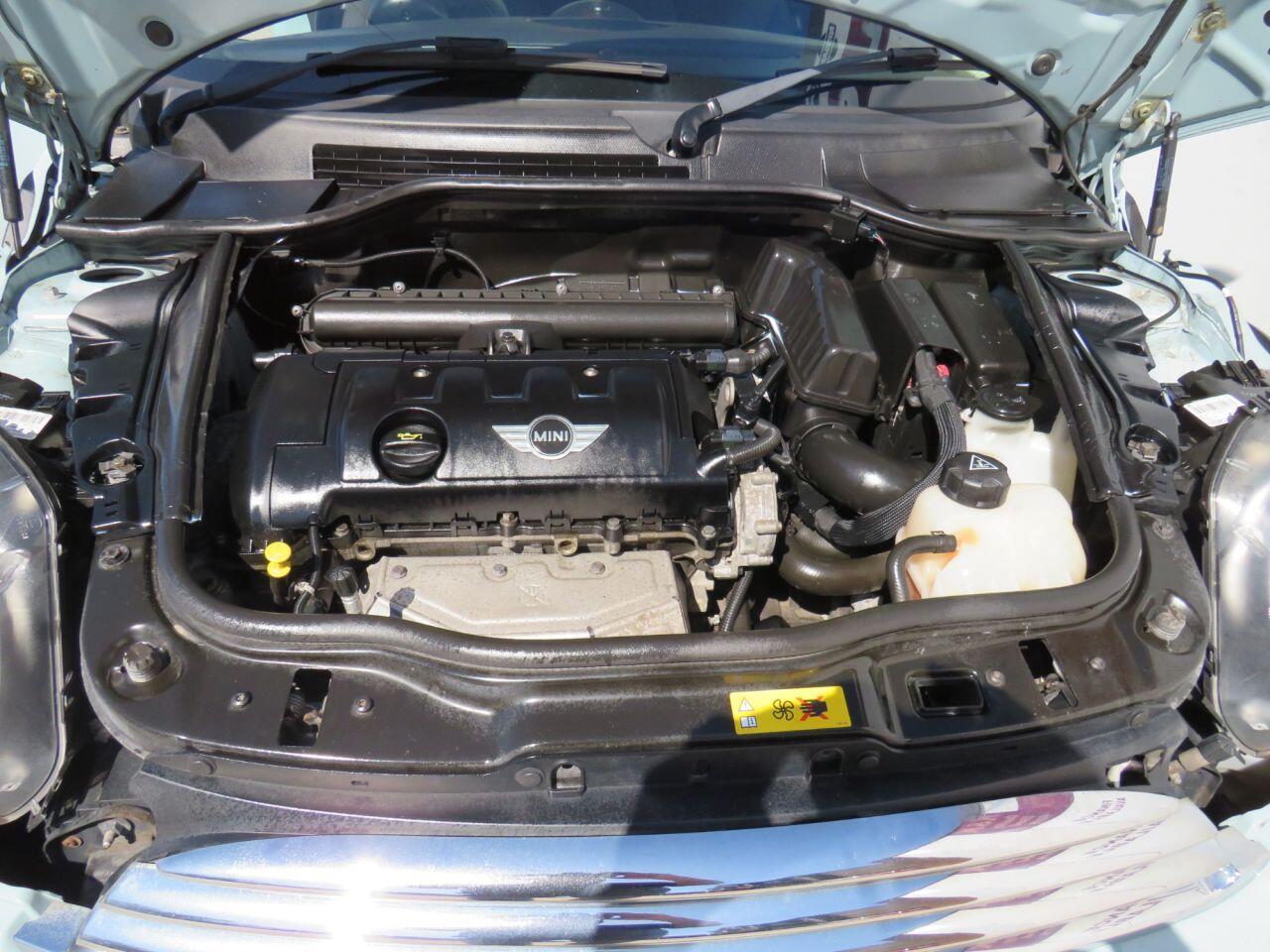 MINI Hatch - Image 14