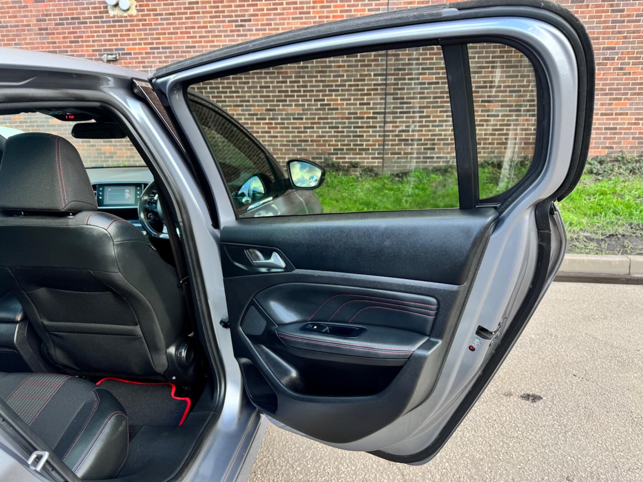 Peugeot 308 - Image 23